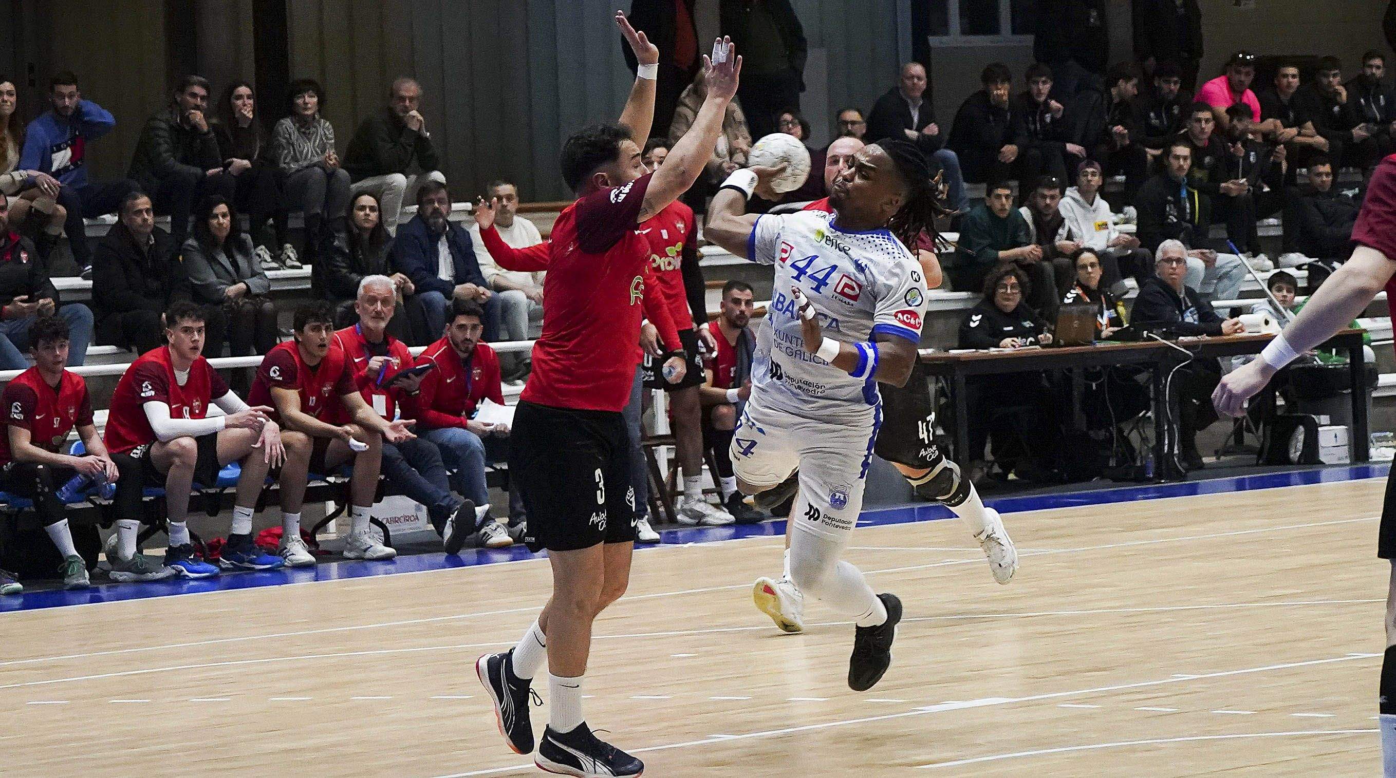 Partido de División de Honor Plata entre Cisne y Proin Sevilla