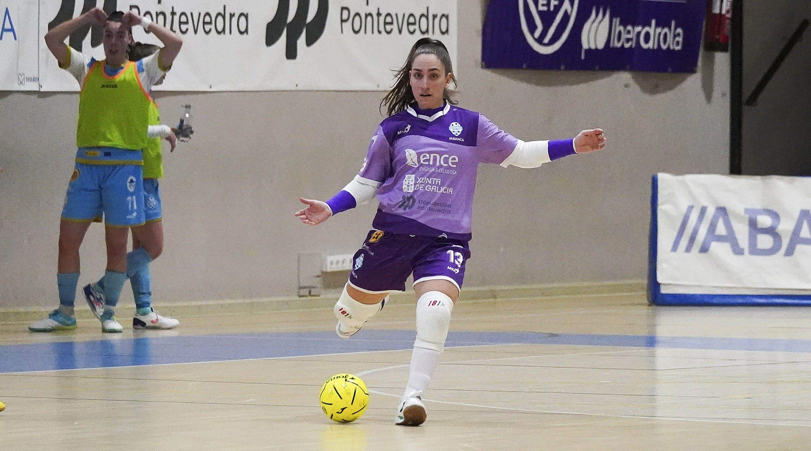 Partido entre o Marín Futsal e o Guadalcacín na Raña