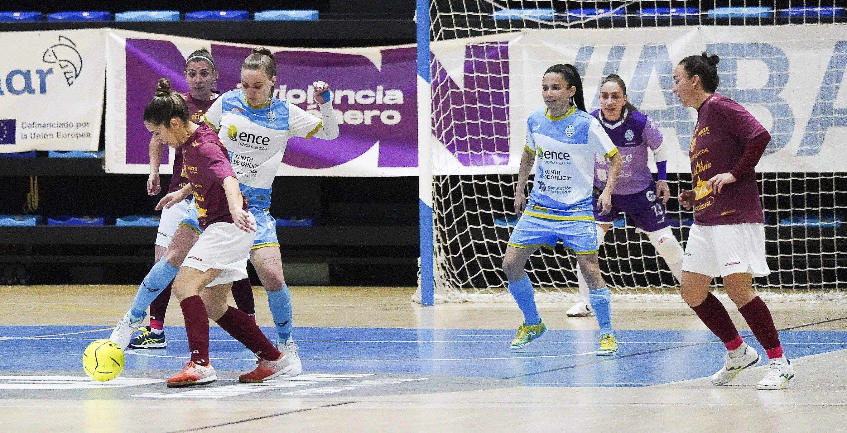 Partido entre o Marín Futsal e o Guadalcacín na Raña