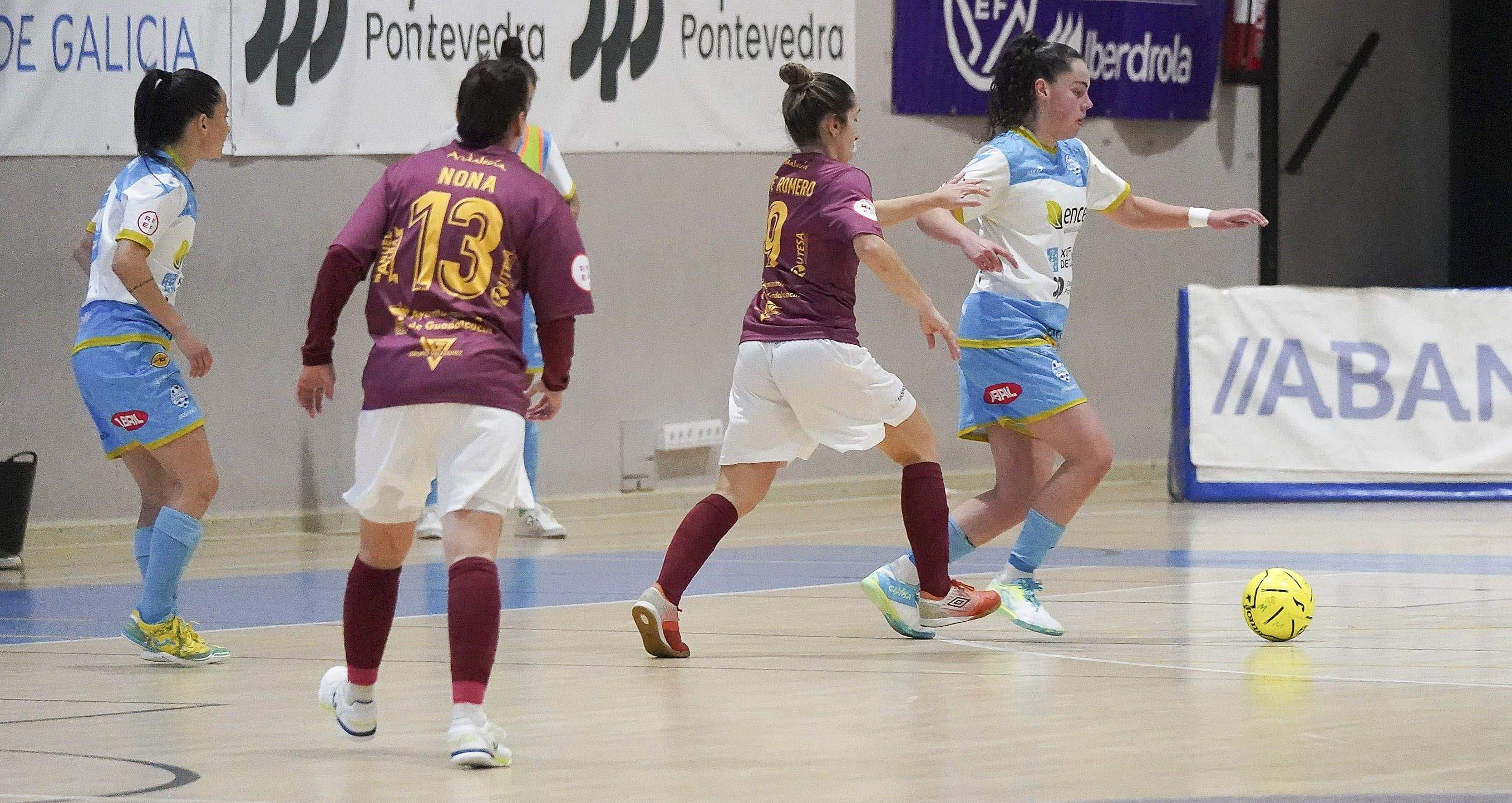 Partido entre o Marín Futsal e o Guadalcacín na Raña