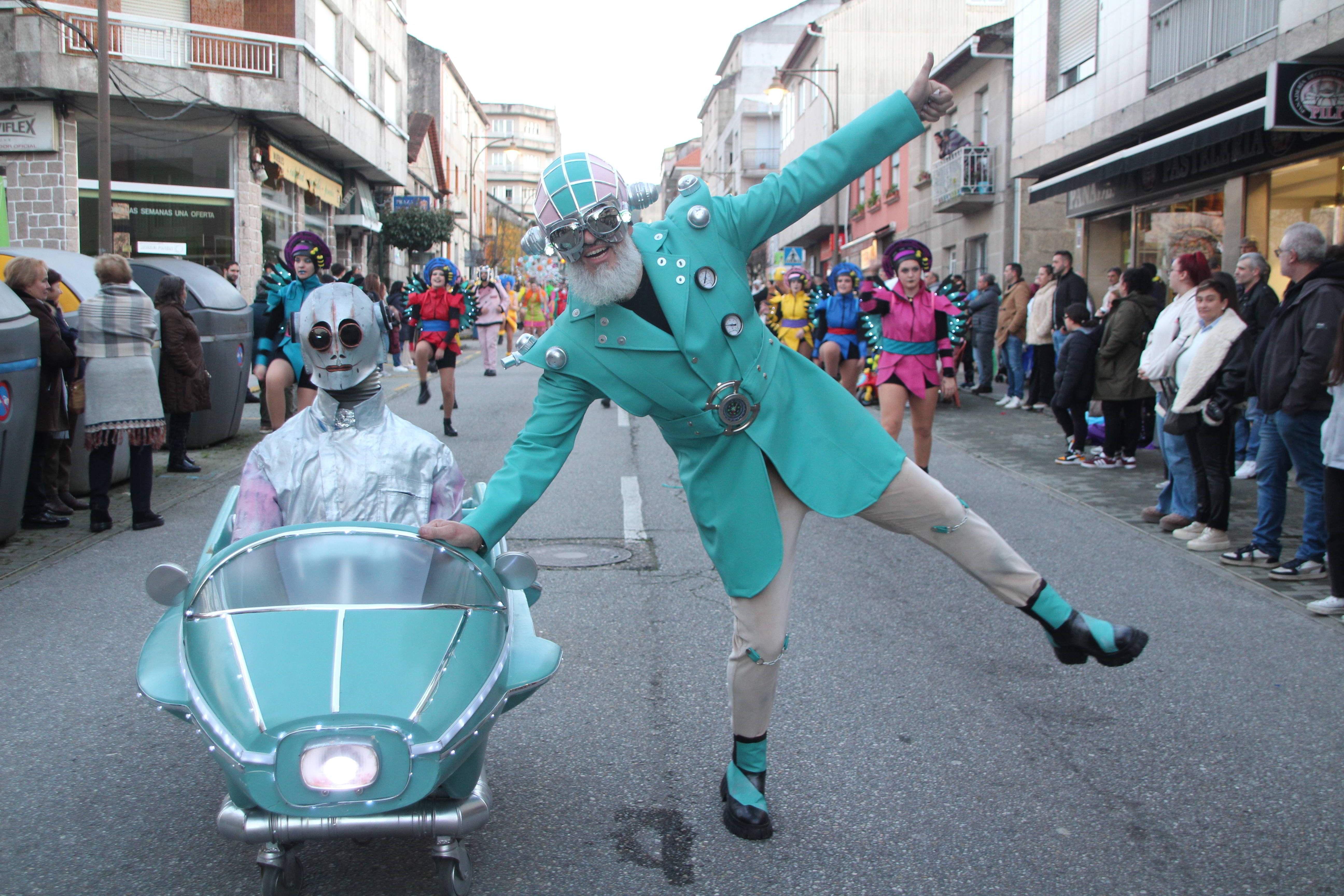Desfile de comparsas Entruido de Soutomaior Desfile de comparsas Entruido de Soutomaior