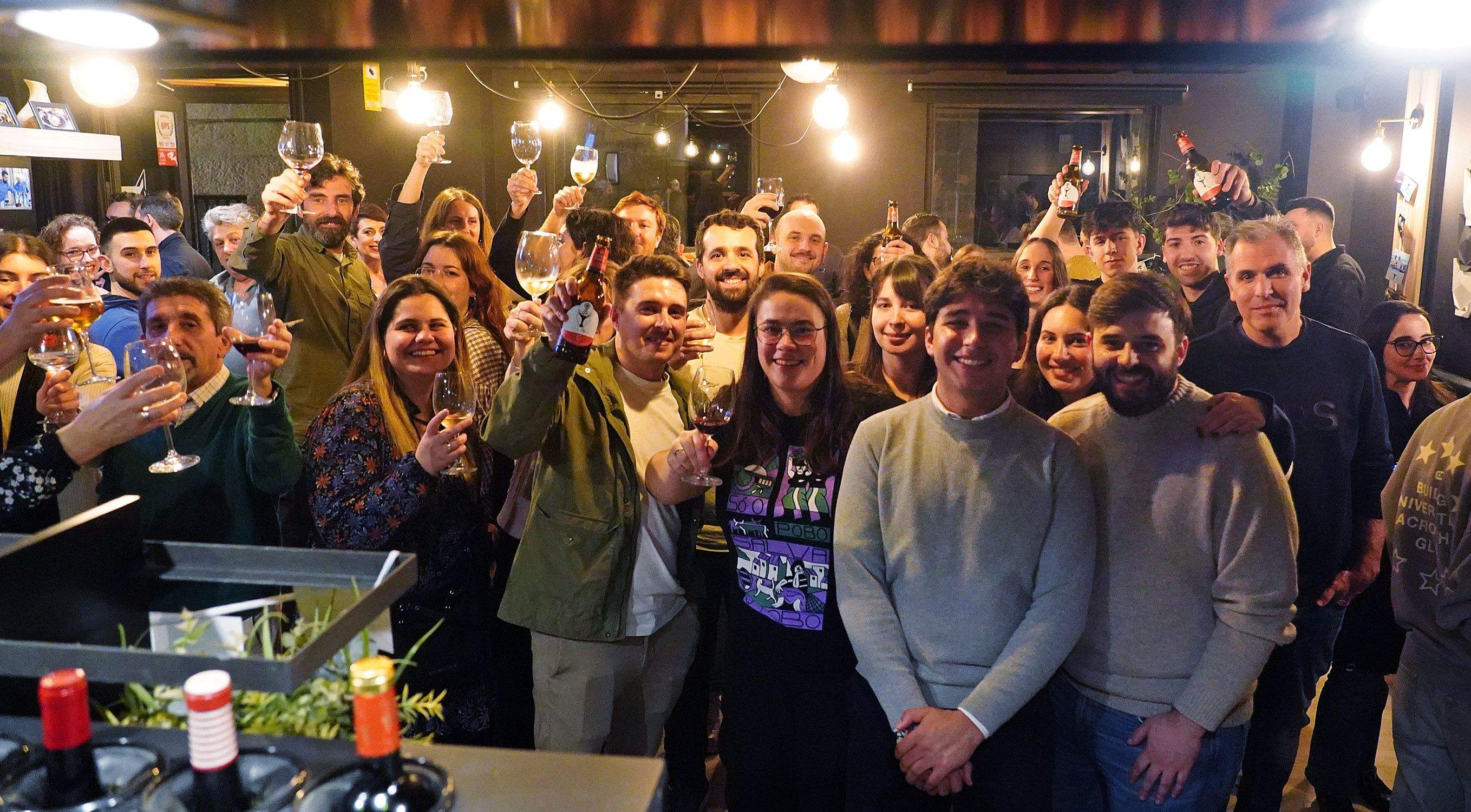 Fiesta en el Icewolf en Pontevedra para celebrar el décimo aniversario