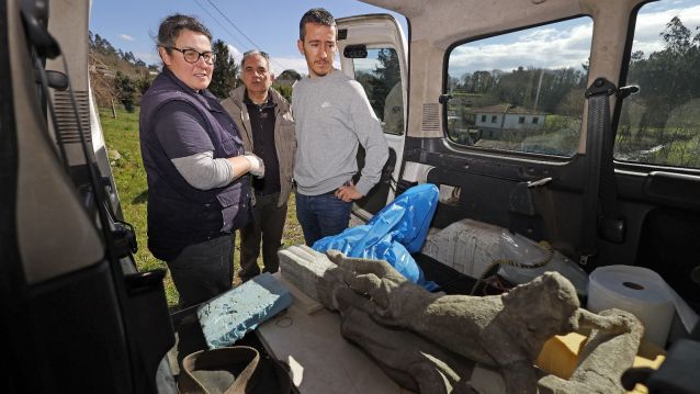 Labores de recuperación del crucero de Couso Labores de recuperación del crucero de Couso