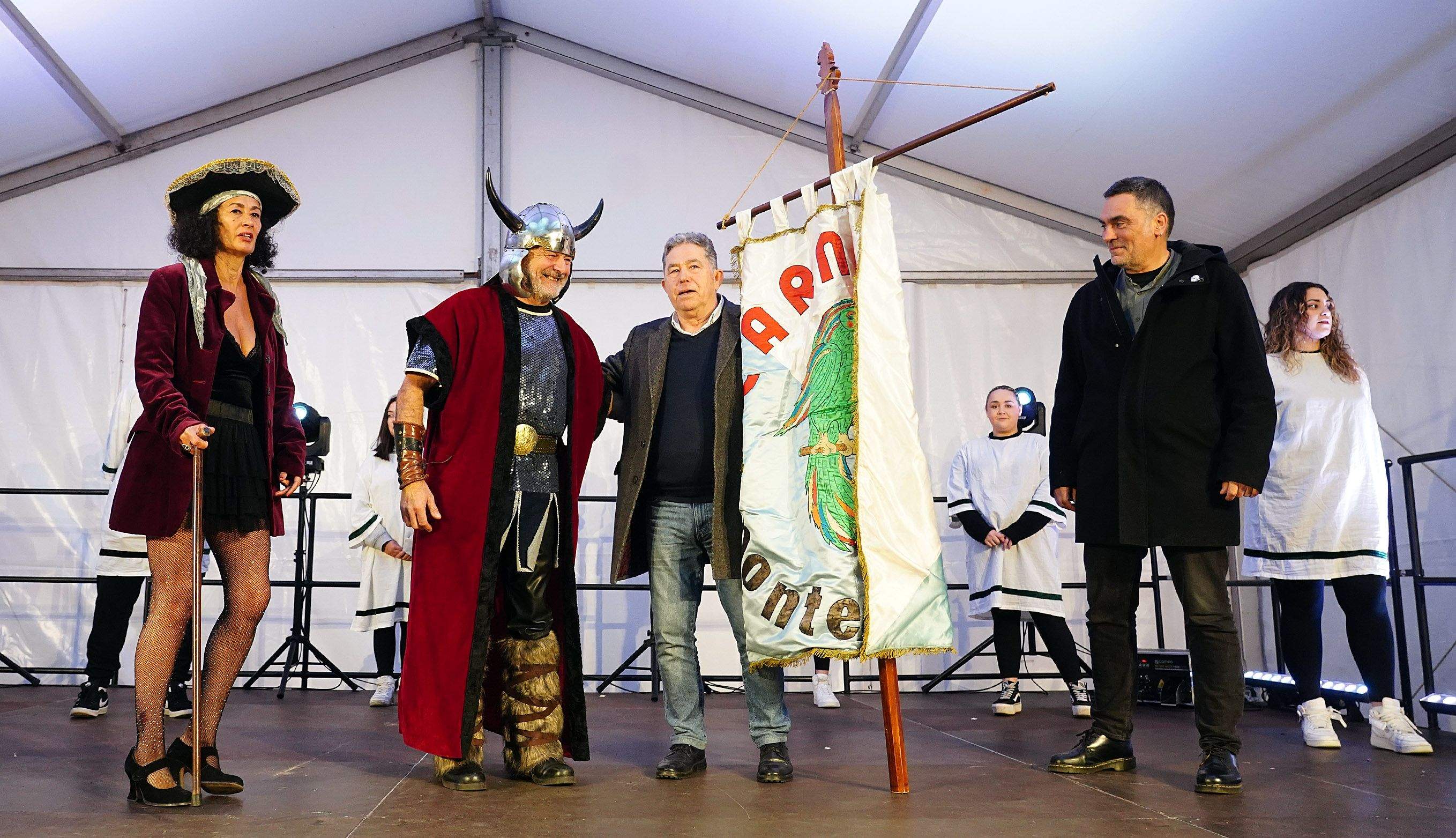 Pregón del Entroido 2025 a cargo de Las Flores del Carnaval