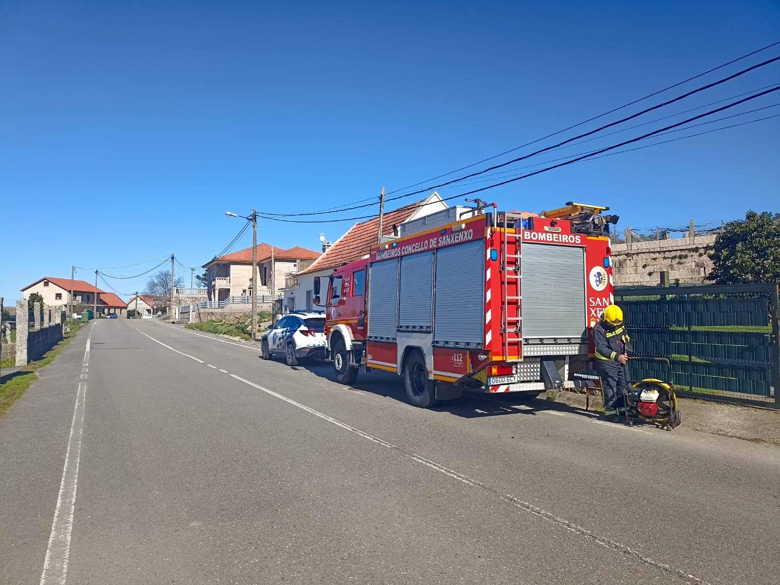 Incendio nunha casa en Nantes, Sanxenxo