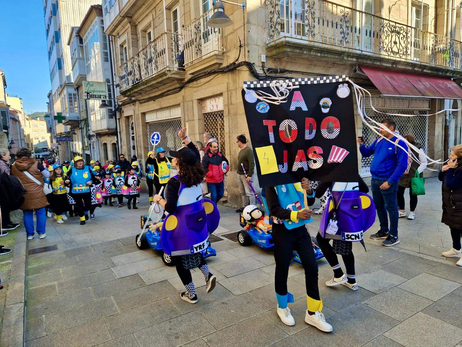 Desfile infantil de Entroido de Marín 2025