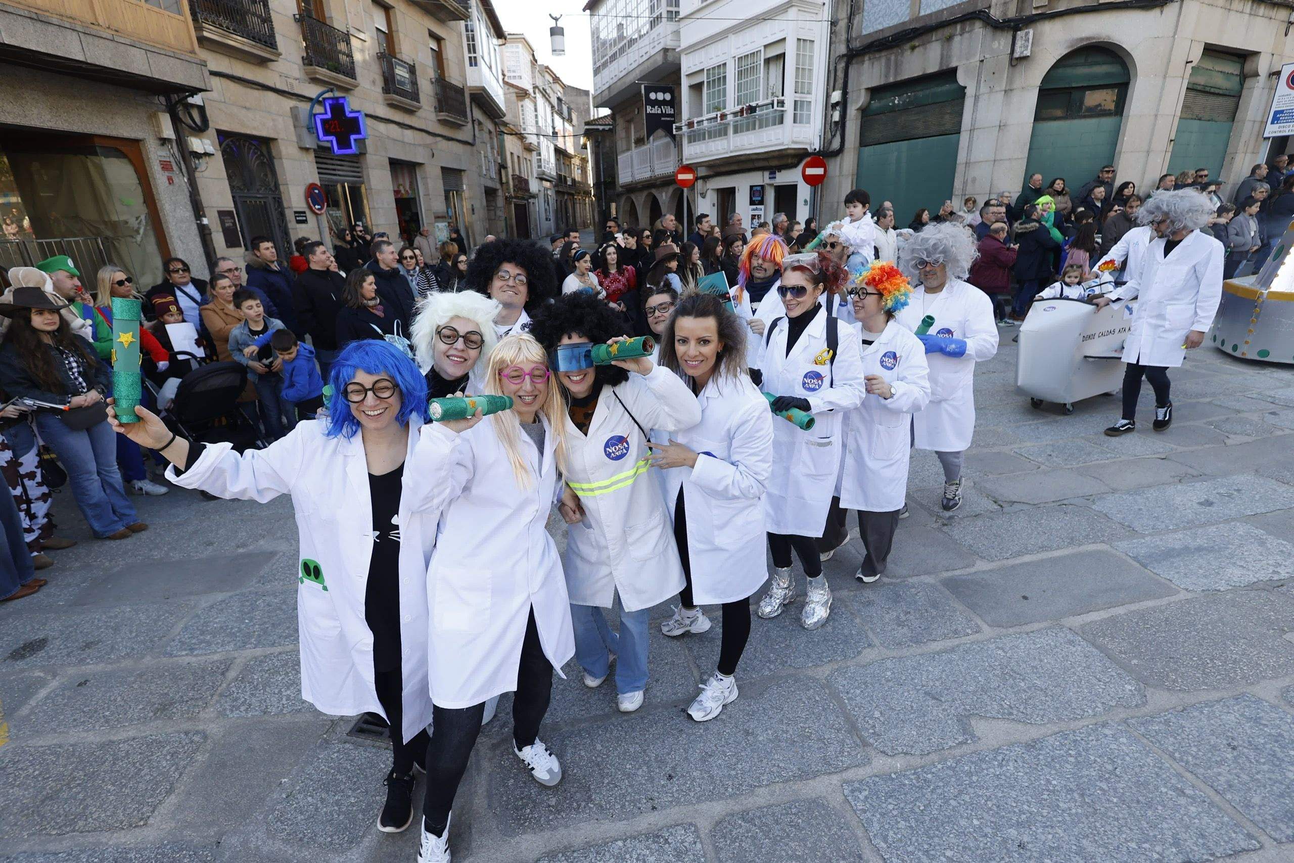 Desfile de Entroido 2025 en Caldas