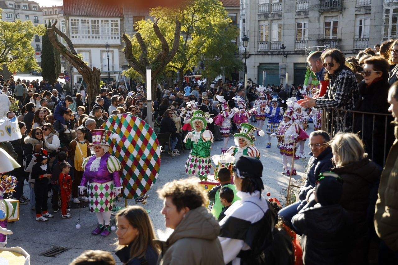 Desfile de Entroido 2025 en Caldas