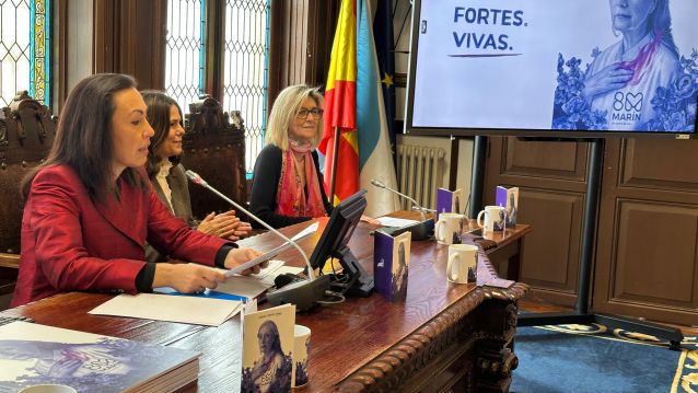 Marín homenajea en el 8M a las primeras concejalas del periodo democrático