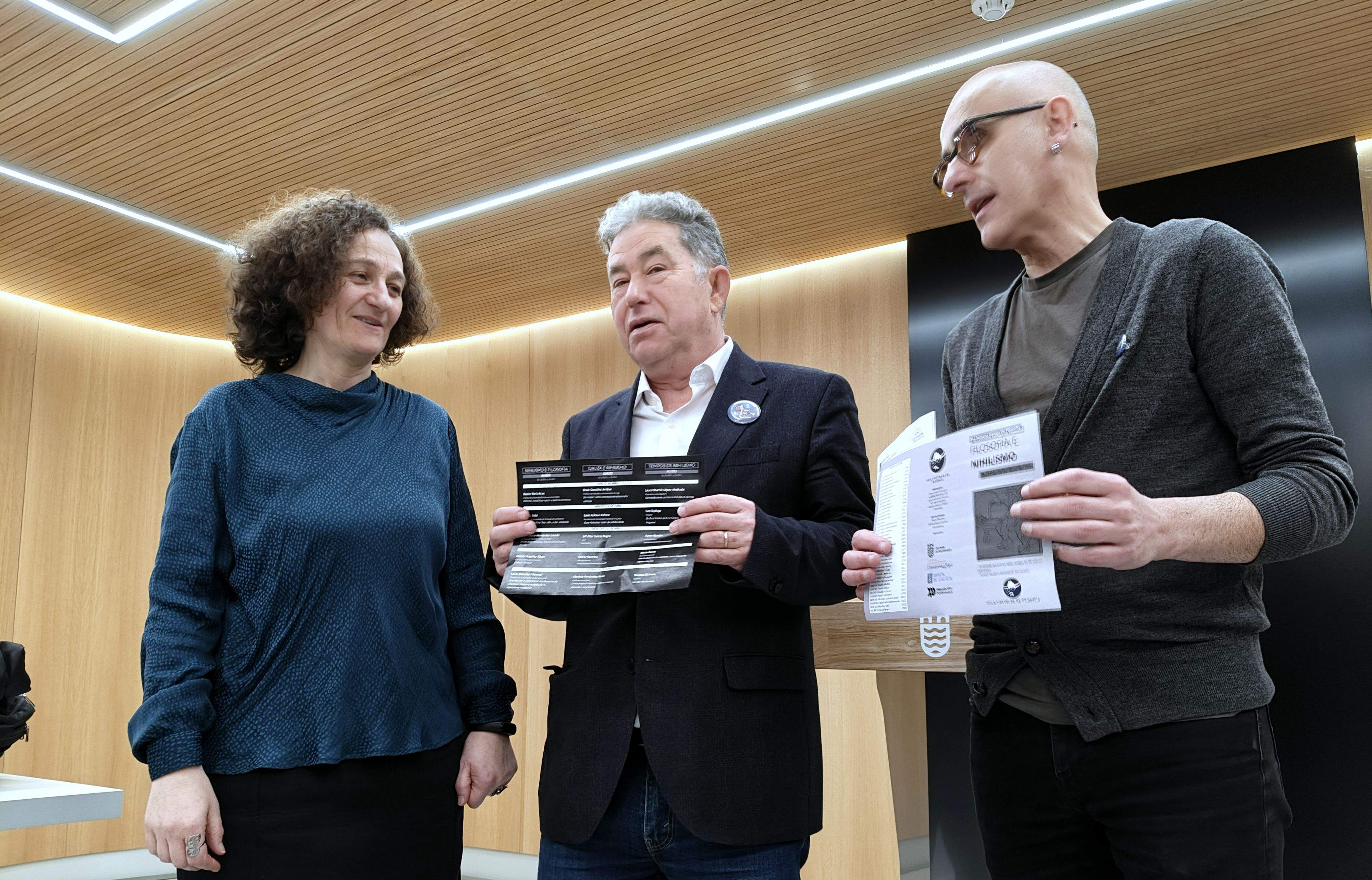Eva Mouriño, Miguel Anxo Fernández Lores y Alexandre Cendón presentan la Semana Galega de Filosofía