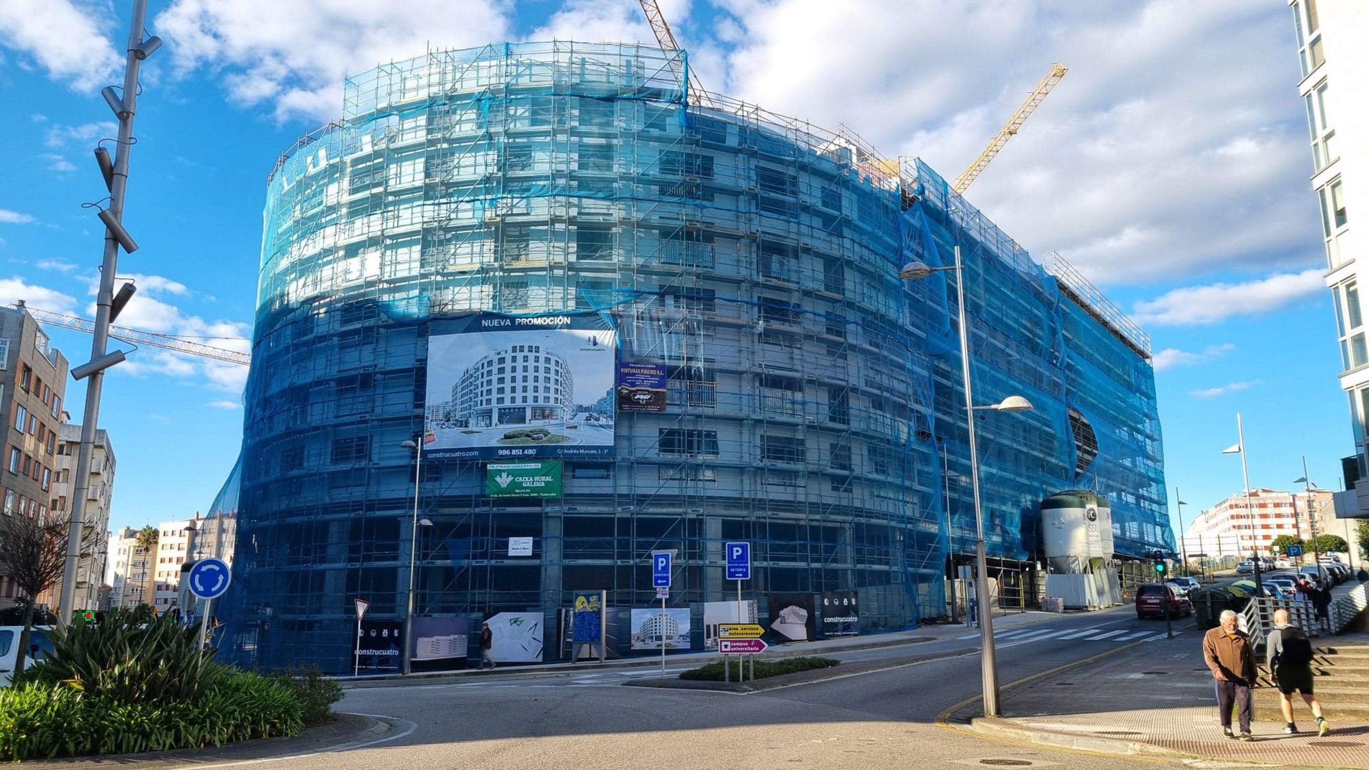 Edificio que Construcuatro construye entre Eduardo Pondal y la Rúa Doce de Novembro
