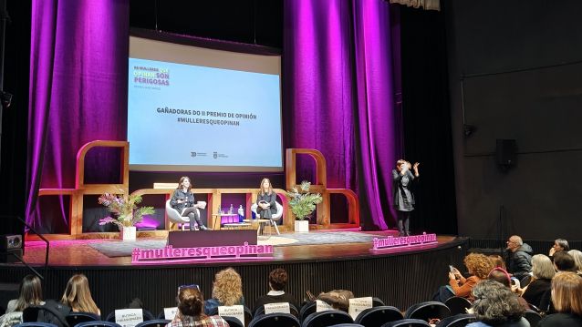 Antía Yáñez y María Piñeiro, ganadoras del II Premio de opinión Antía Yáñez y María Piñeiro, ganadoras del II Premio de opinión