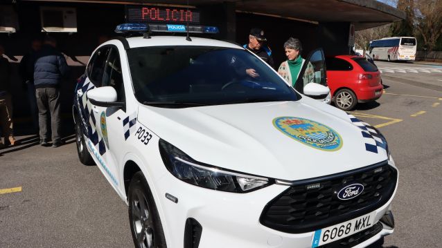Primeiro coche híbrido da Policía Local de Pontevedra