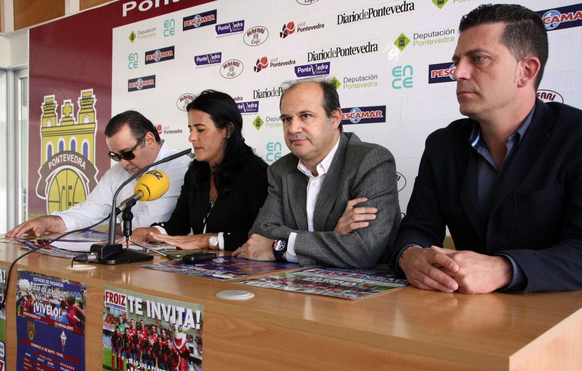 Presentación dos precios do partido polo ascenso entre Pontevedra e Mensajero Presentación dos precios do partido polo ascenso entre Pontevedra e Mensajero