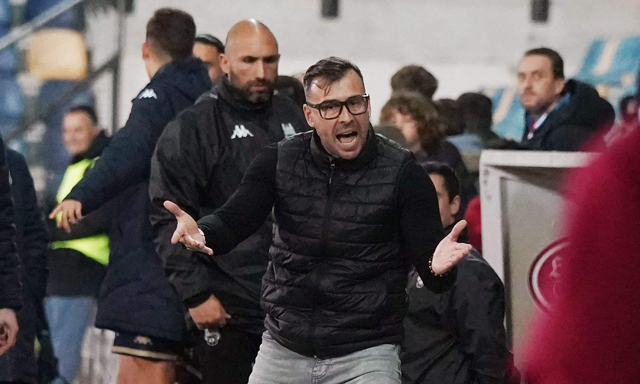 Yago Iglesias, no partido entre Pontevedra e Numancia en Pasarón