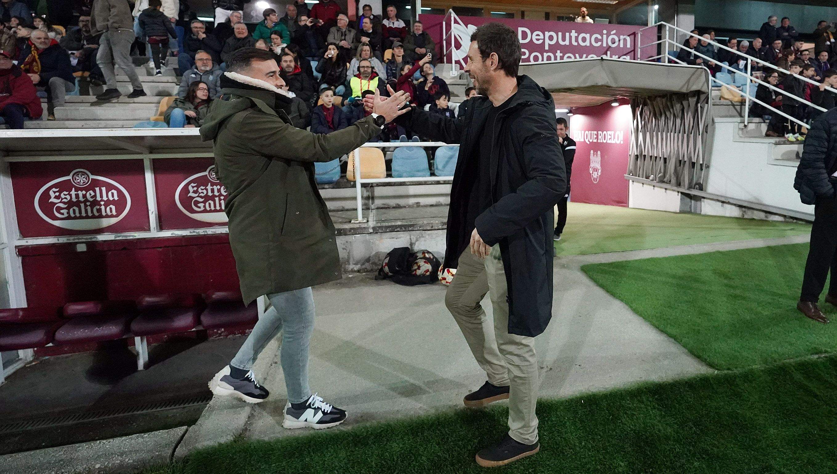 Partido entre Pontevedra CF e CD Numancia en Pasarón