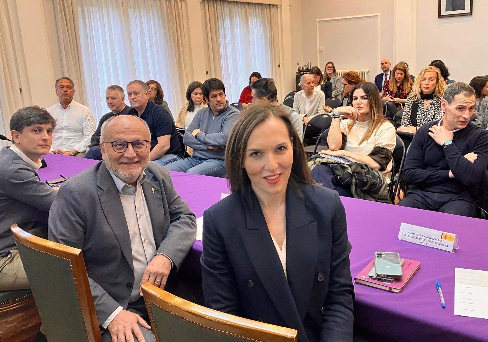 Jornada formativa sobre autorizaciones de residencia y trabajo para víctimas de violencia de género extranjeras