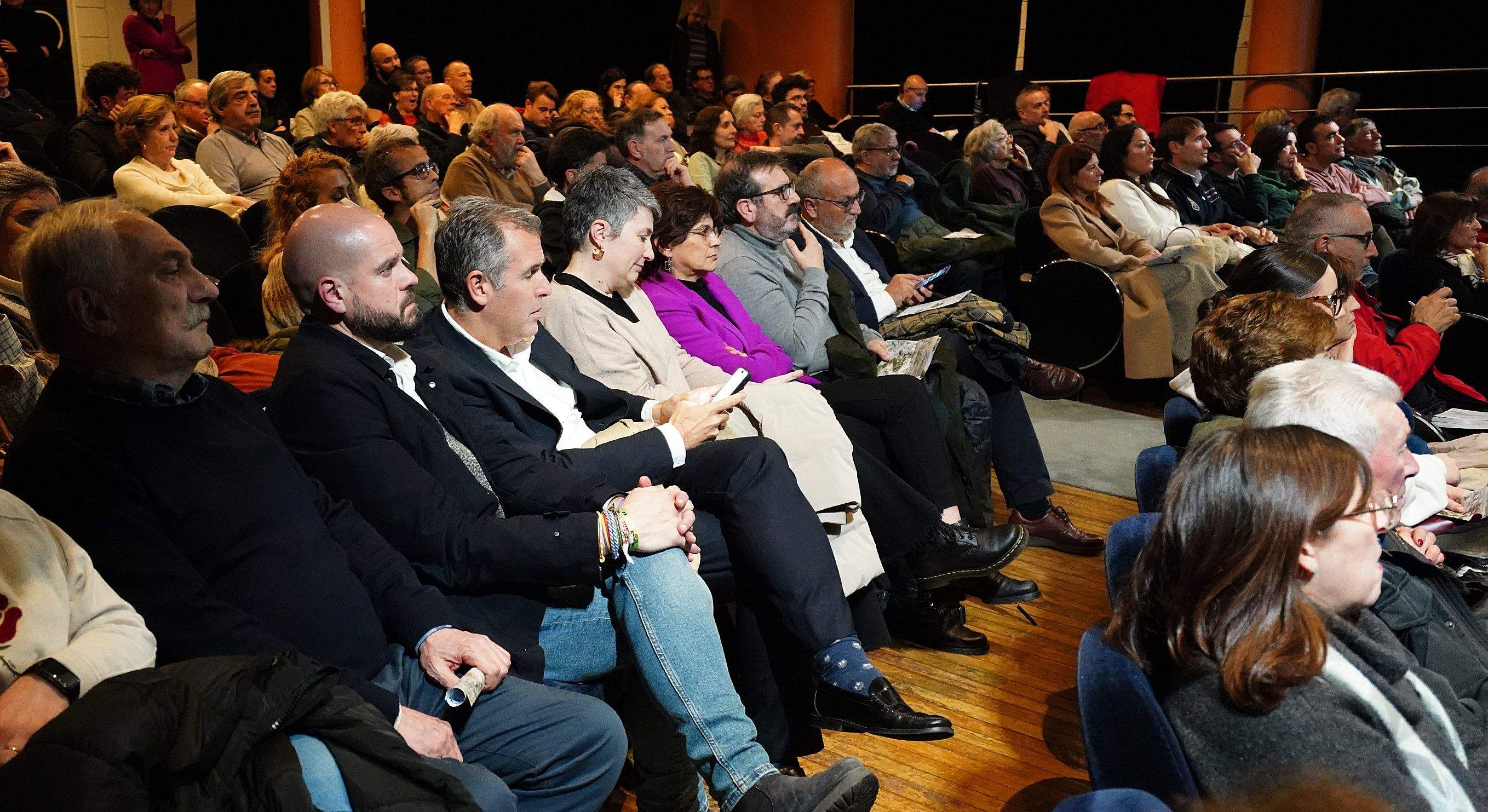 Presentación del proyecto de renaturalización del Gafos en el Teatro Principal