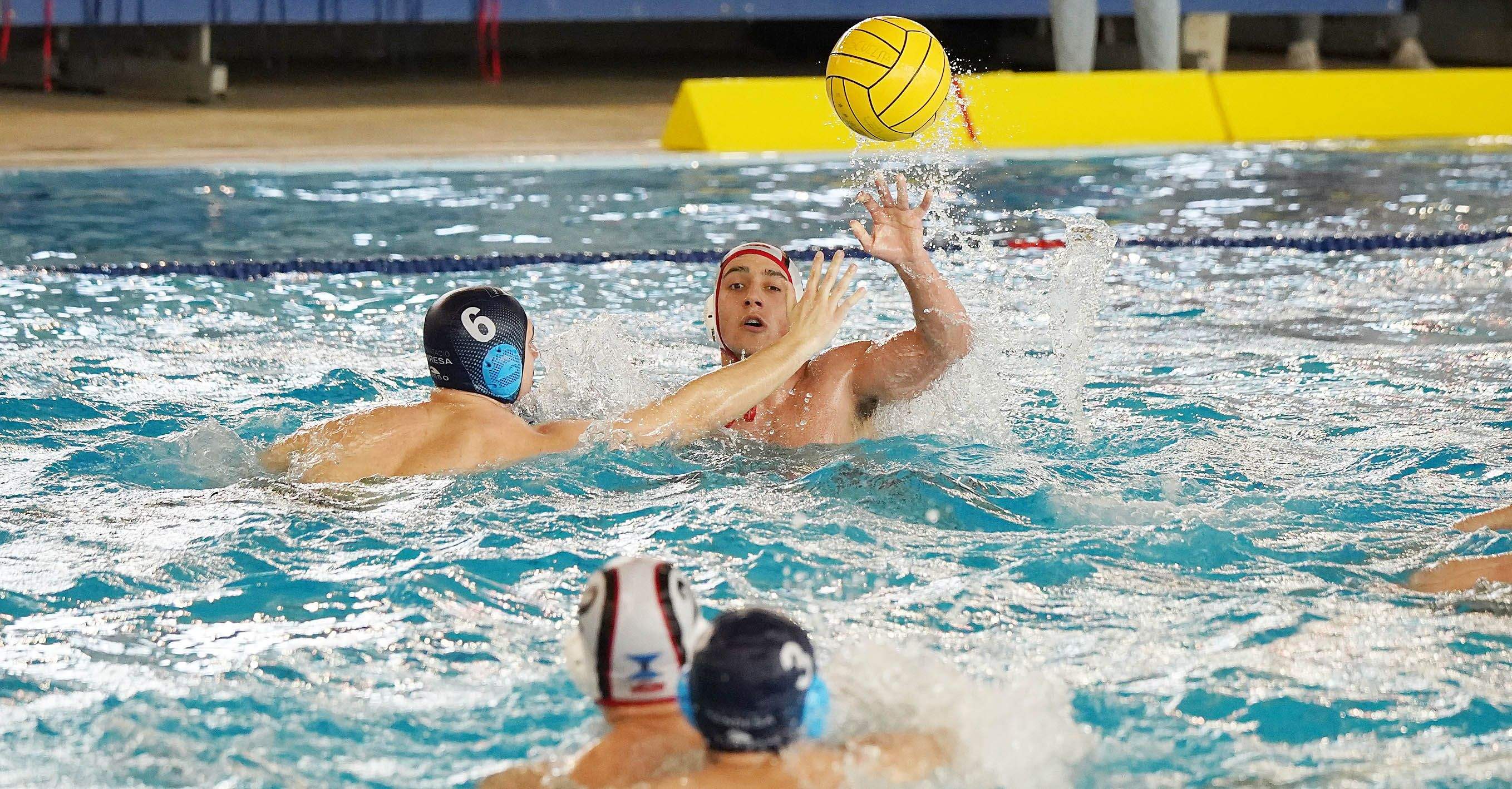 Partido entre o Waterpolo Pontevedra e o CN Manresa Partido entre o Waterpolo Pontevedra e o CN Manresa
