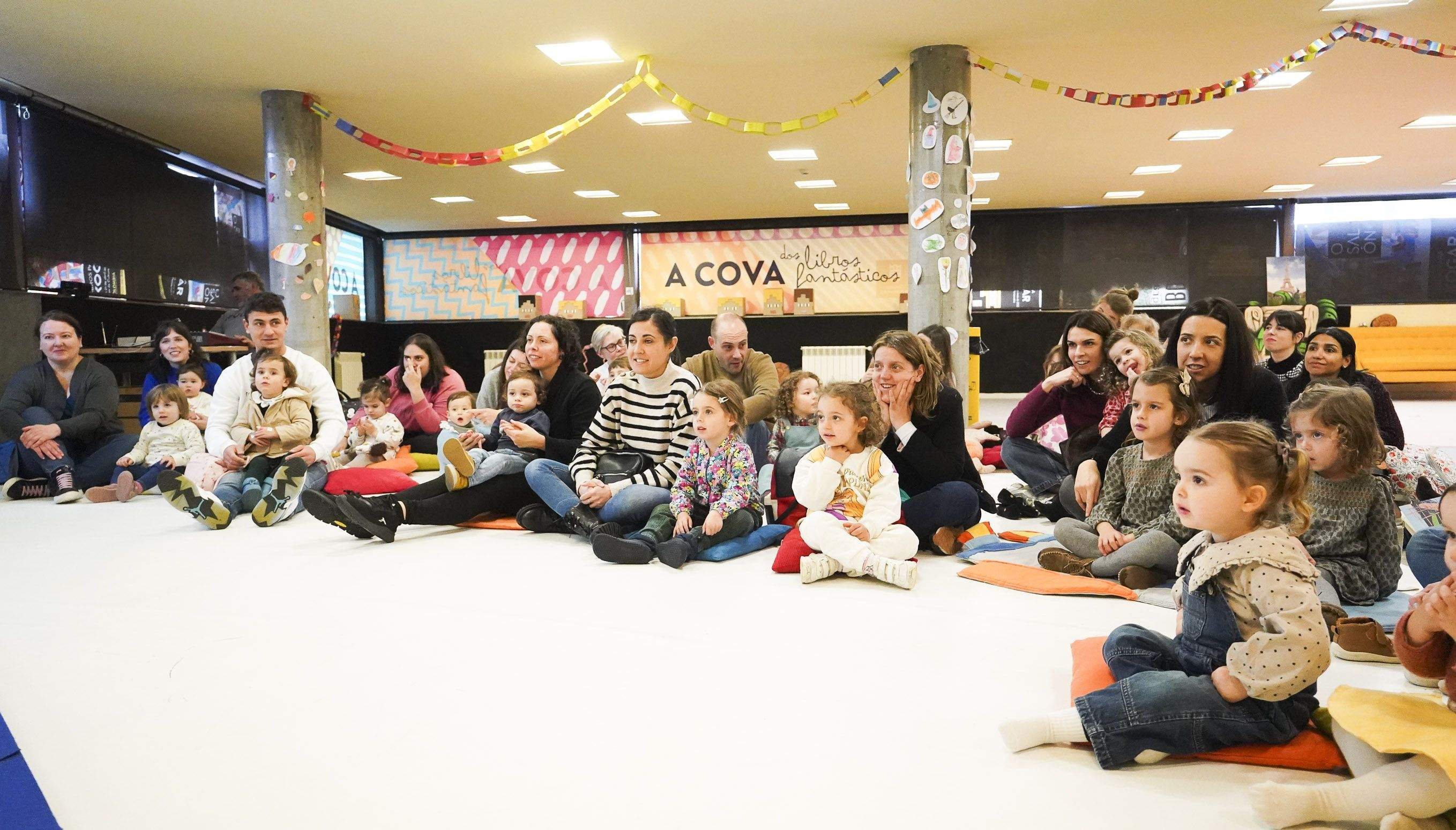 Xornada do domingo no Salón do Libro Xornada do domingo no Salón do Libro