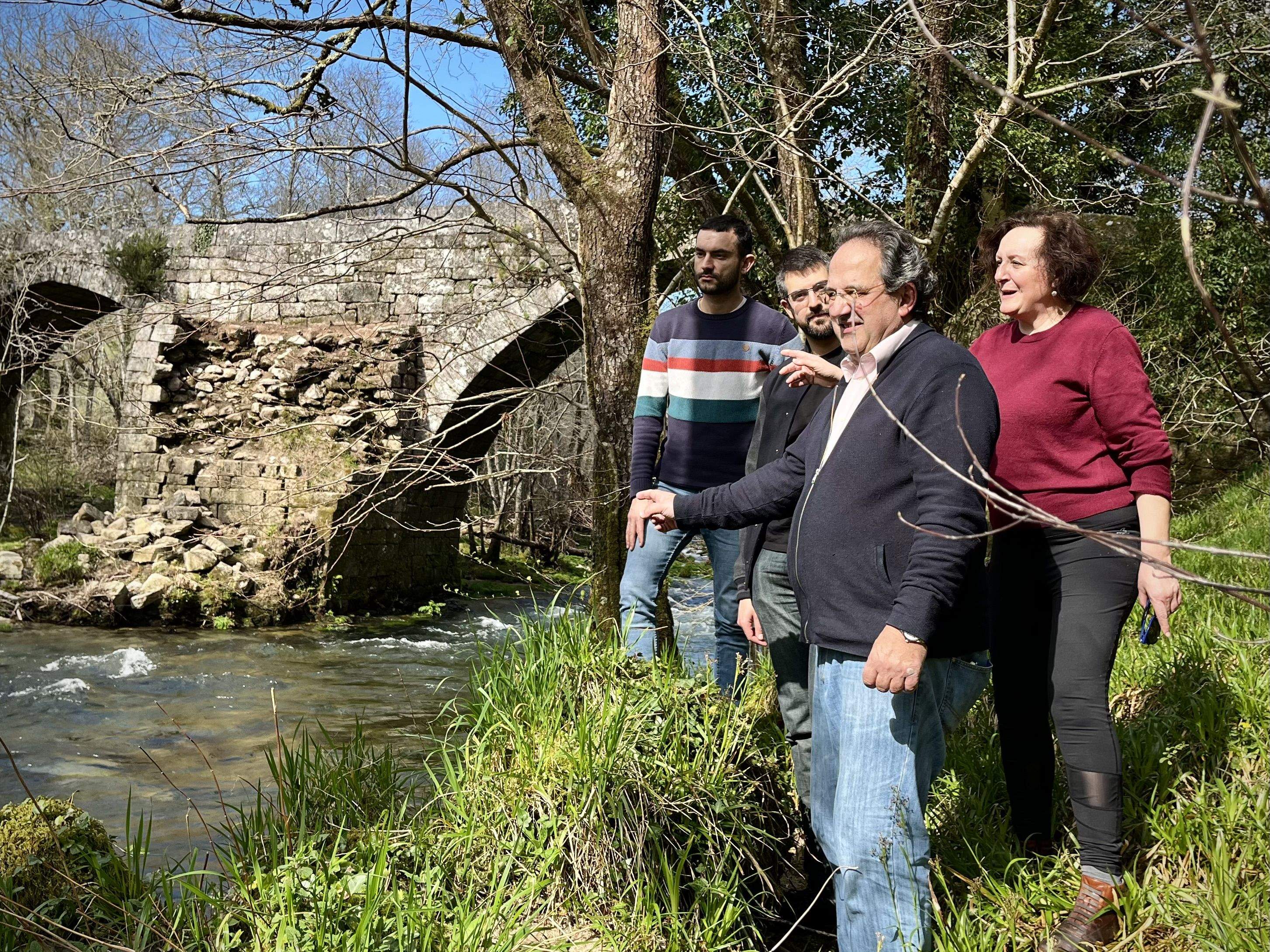 Ernesto Filgueira denuncia o estado da Ponte de Pedre