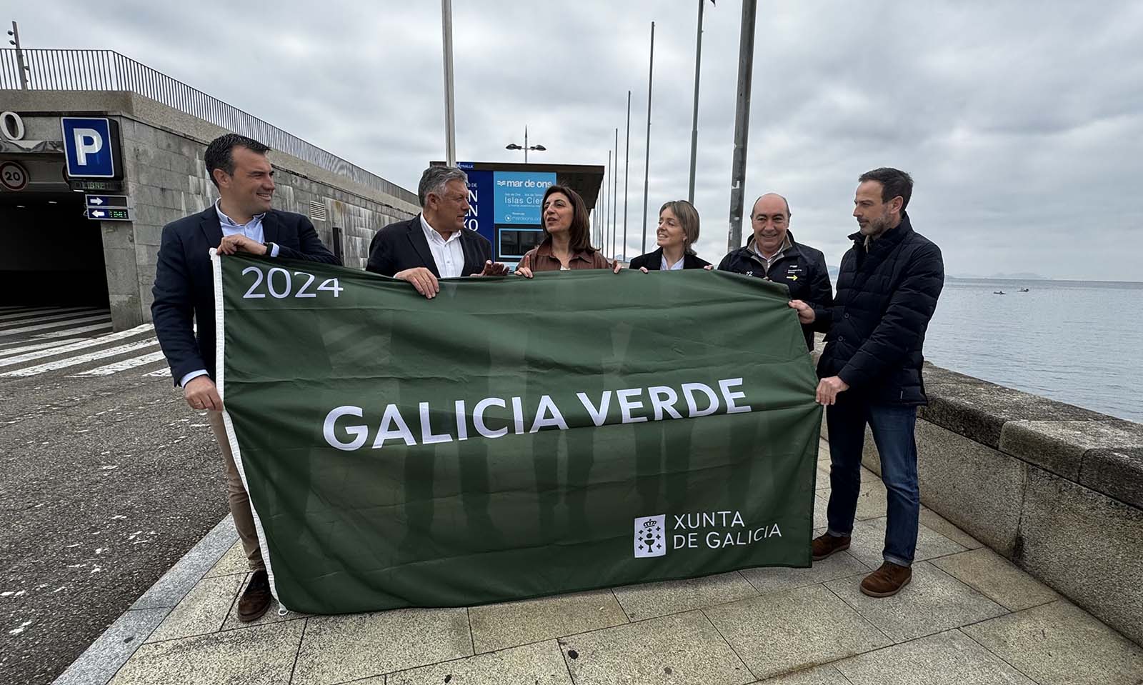 Izado da bandeira verde en Sanxenxo