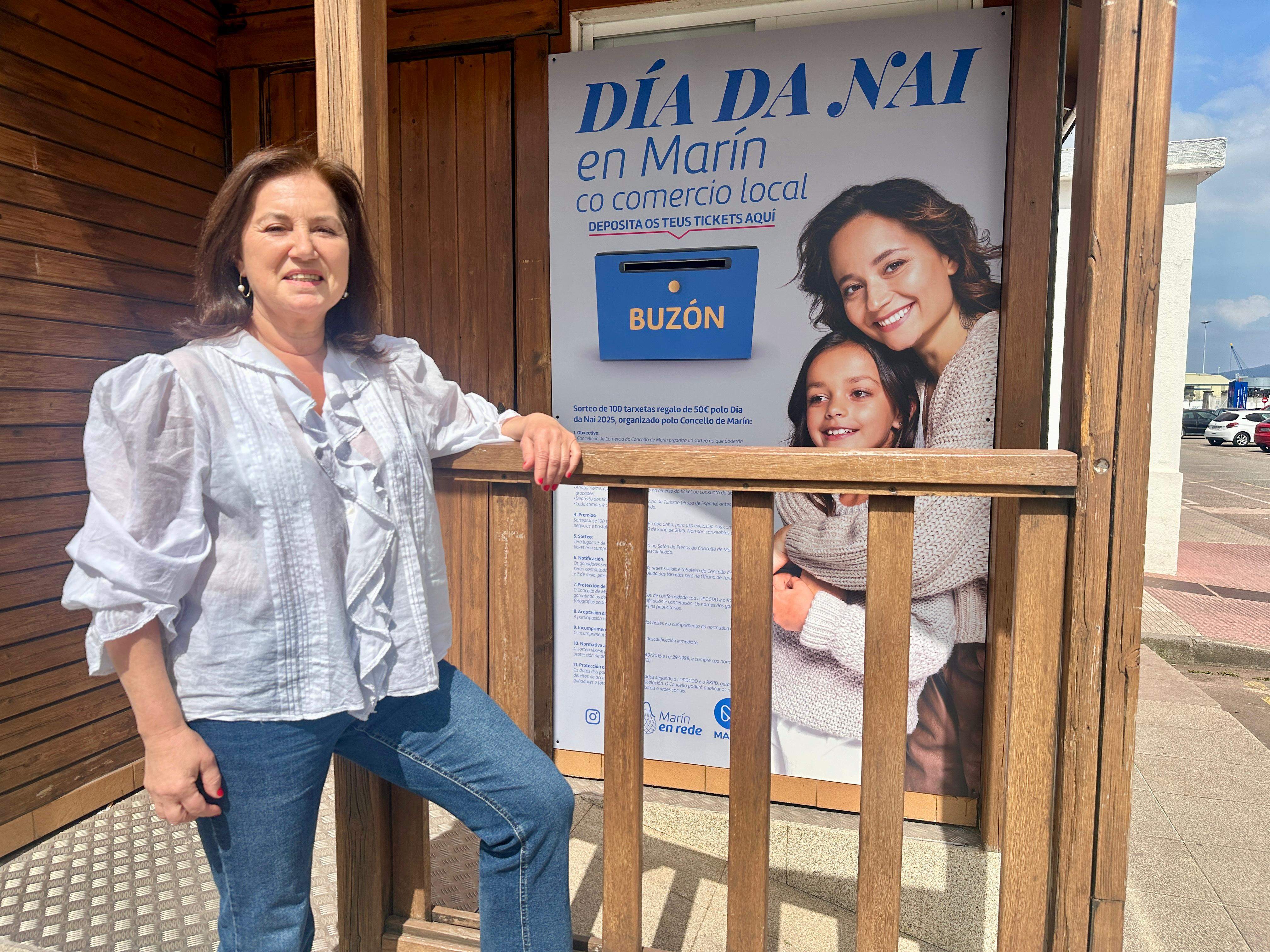 Campaña no comercio de Marín polo Día da Nai