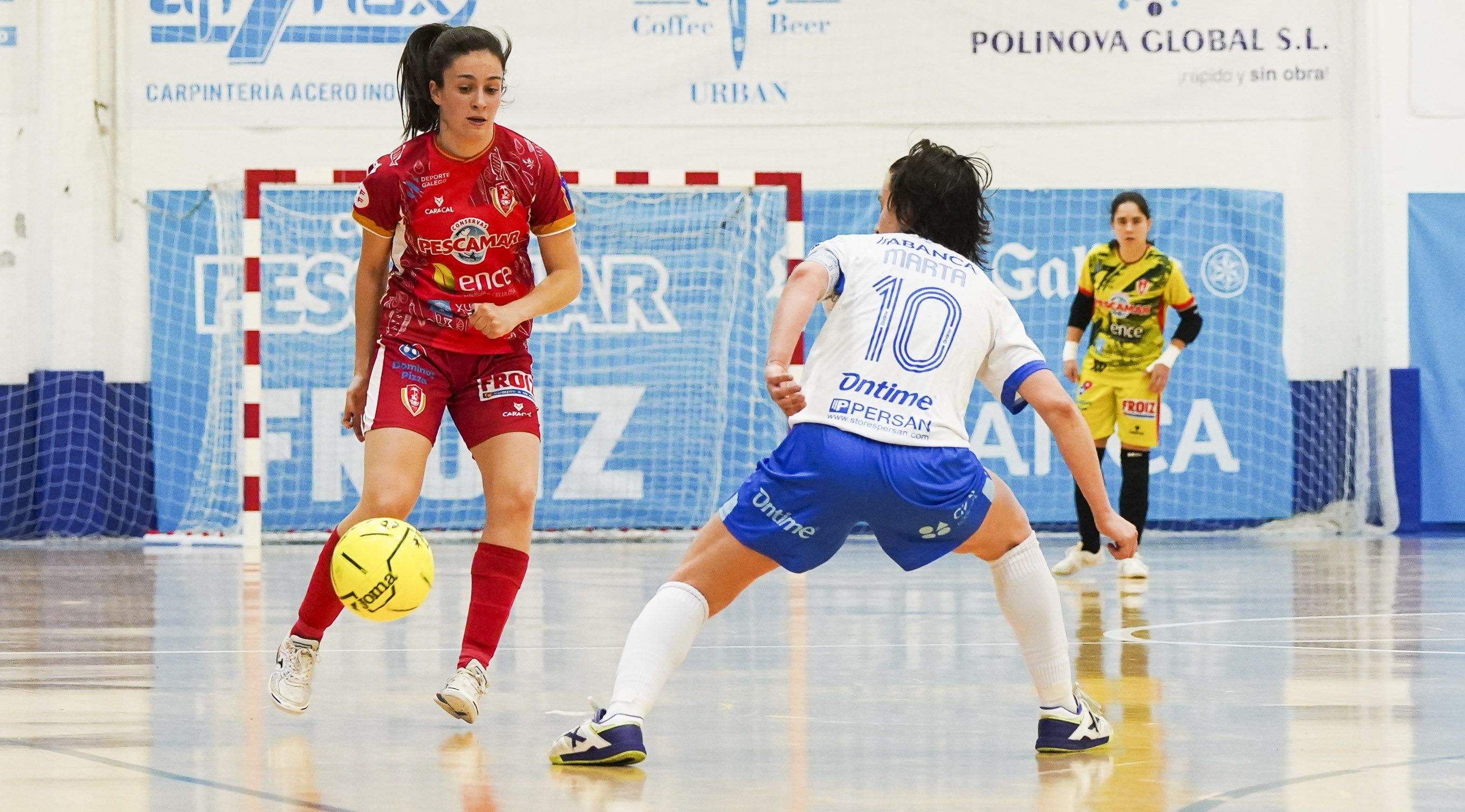 Martita, en el partido de liga entre Poio Pescamar y Ourense en A Seca