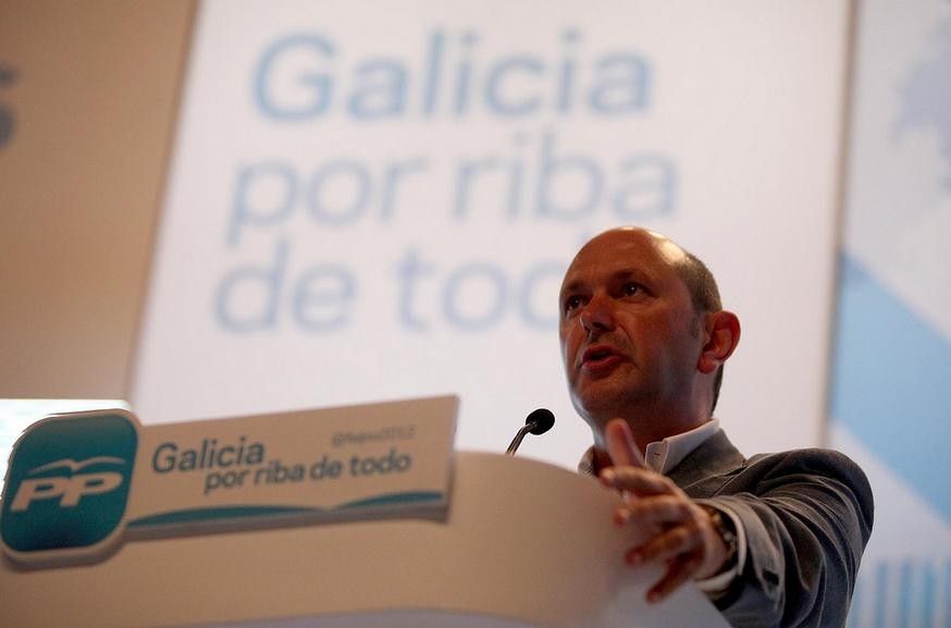 Rafael Louzán nun acto do Partido Popular