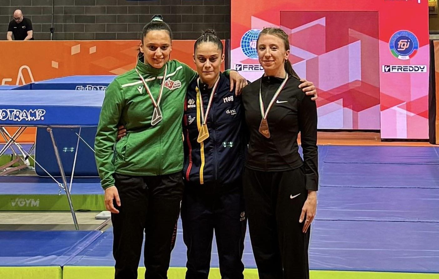 Melania Rodríguez, coa medalla de ouro conseguida na Copa do Mundo de Riccione