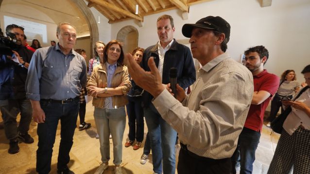 Visita dos conselleiros a Cortegada Visita dos conselleiros a Cortegada
