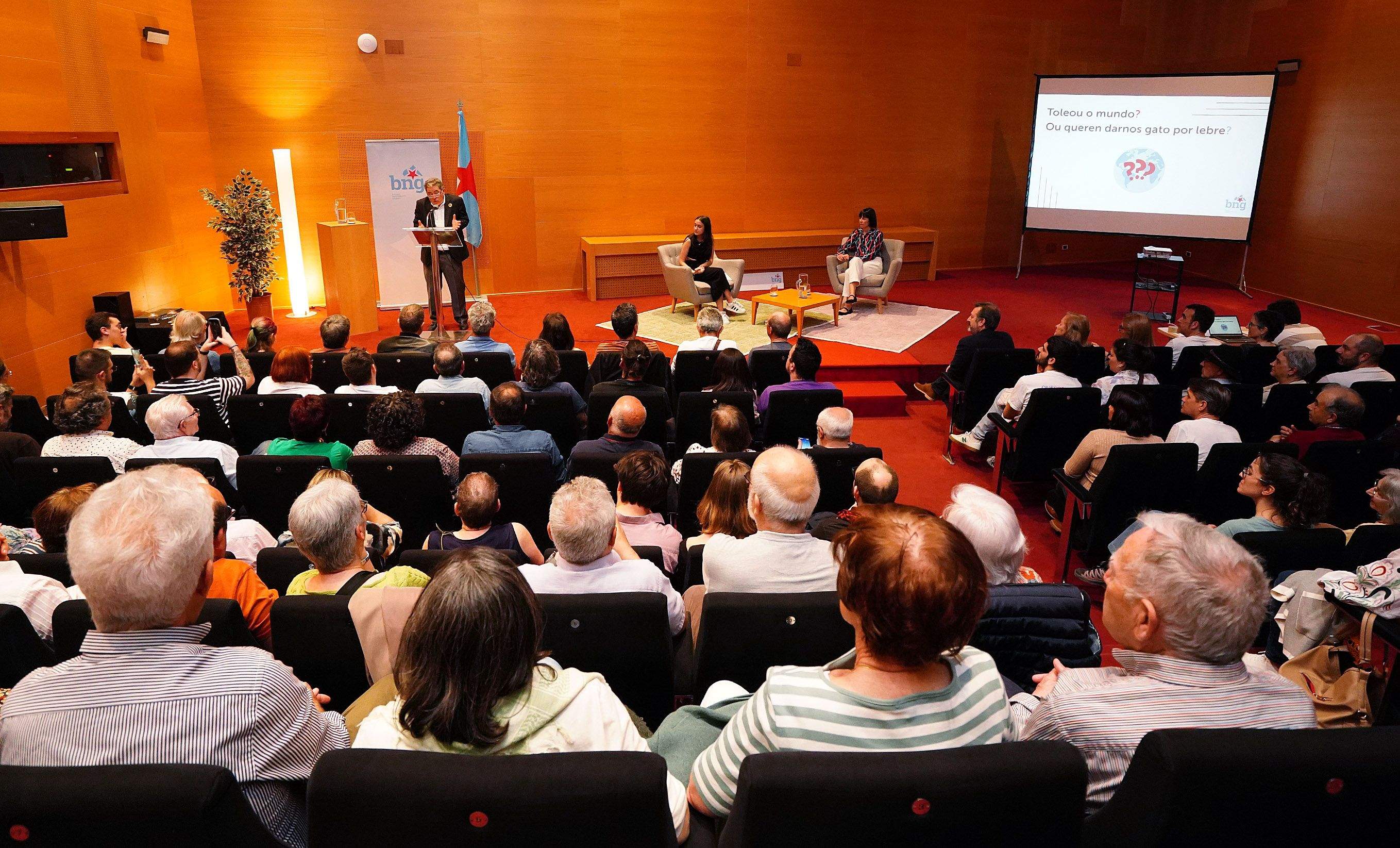 Acto do BNG: Que esconden tras o aumento do gasto militar? Acto do BNG: Que esconden tras o aumento do gasto militar?