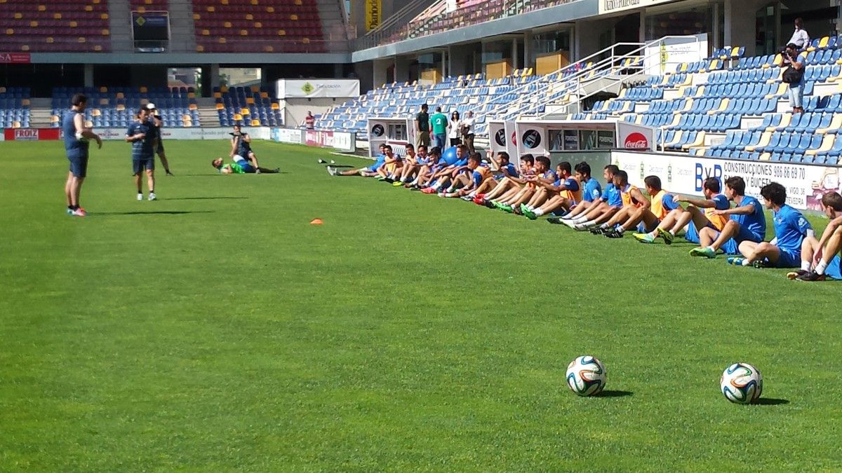 Adestramento do Pontevedra en Pasarón Adestramento do Pontevedra en Pasarón