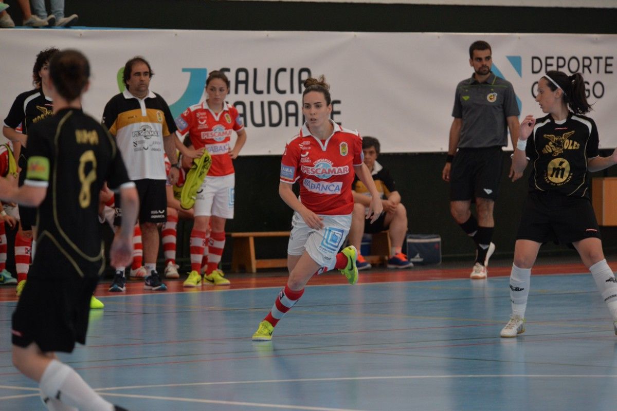 Partido entre Poio FS y FSF Móstoles en A Seca