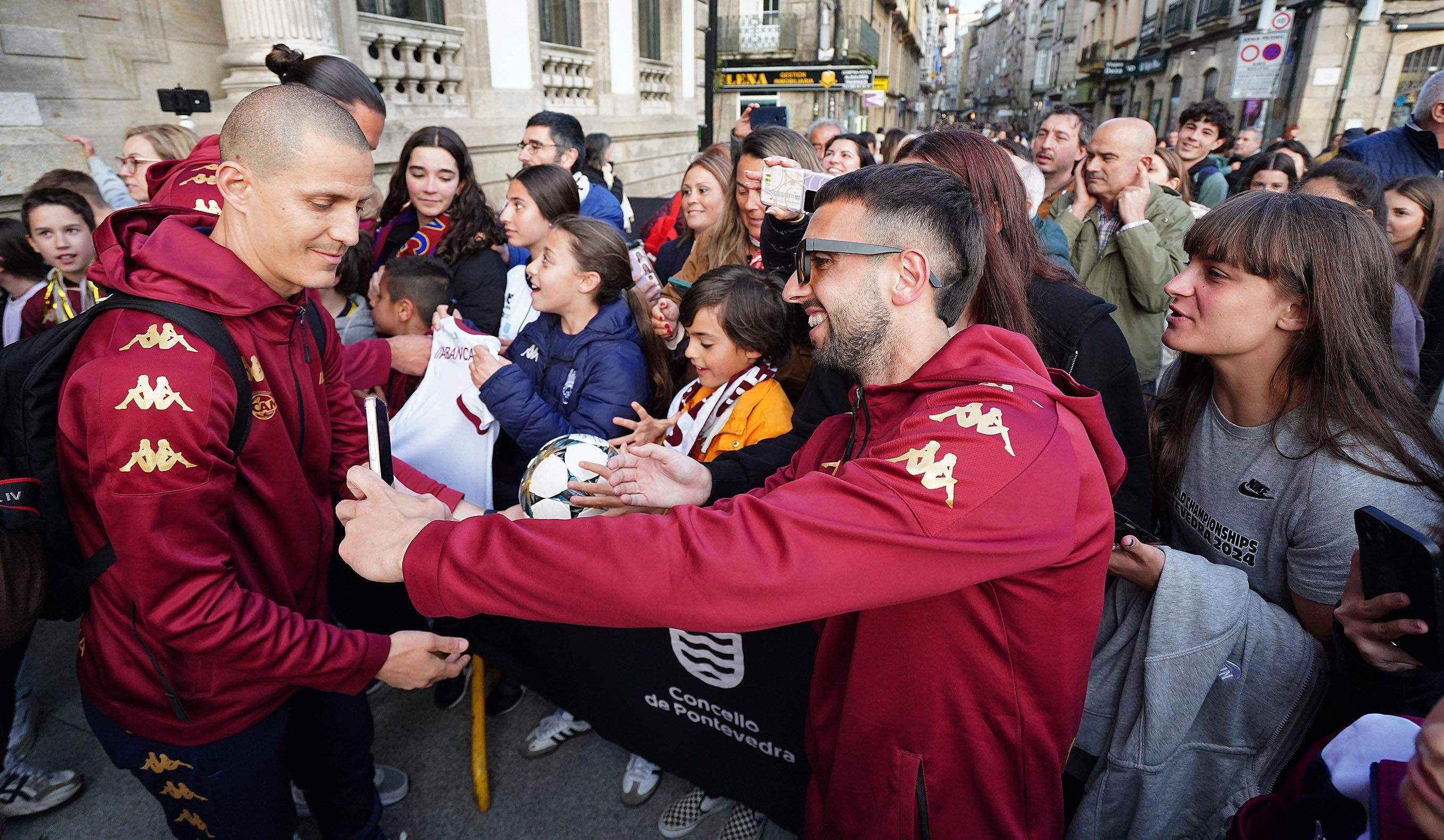 Recepción al Pontevedra CF en la Casa Consistorial Recepción al Pontevedra CF en la Casa Consistorial