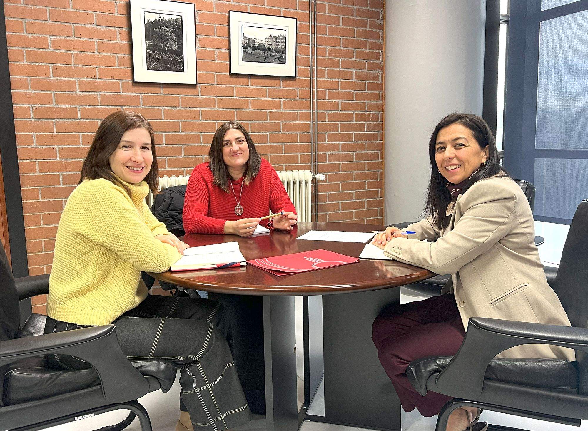 Belén Regueira, Natalia Puga y Emma Torres