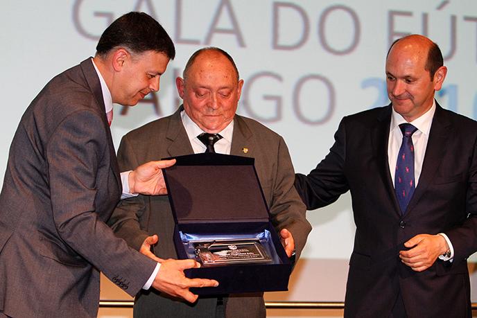 Homenaje a Manuel Magdaleno en la Gala del Fútbol Gallego