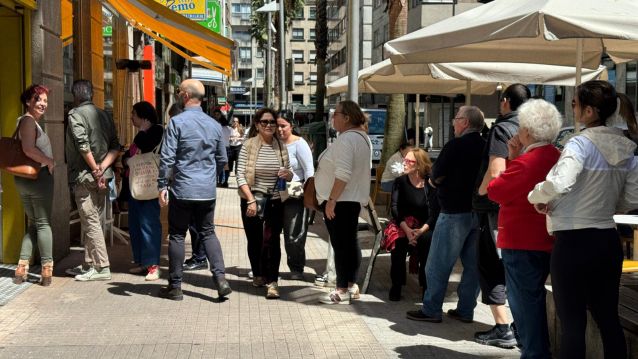 Colas en una panadería de Pontevedra tras el apagón generalizado Colas en una panadería de Pontevedra tras el apagón generalizado