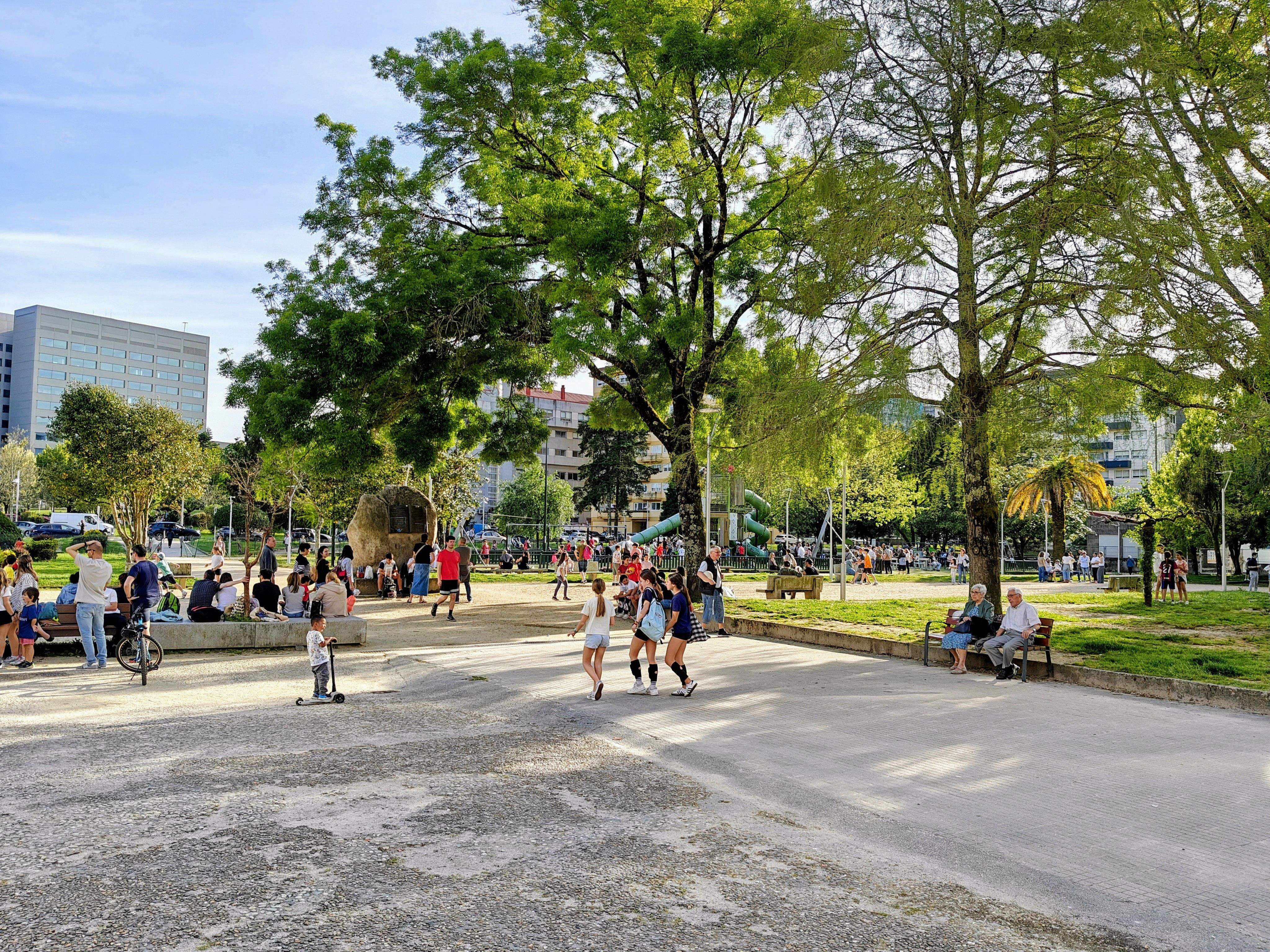 Parque infantil de Campolongo durante el apagón Parque infantil de Campolongo durante el apagón