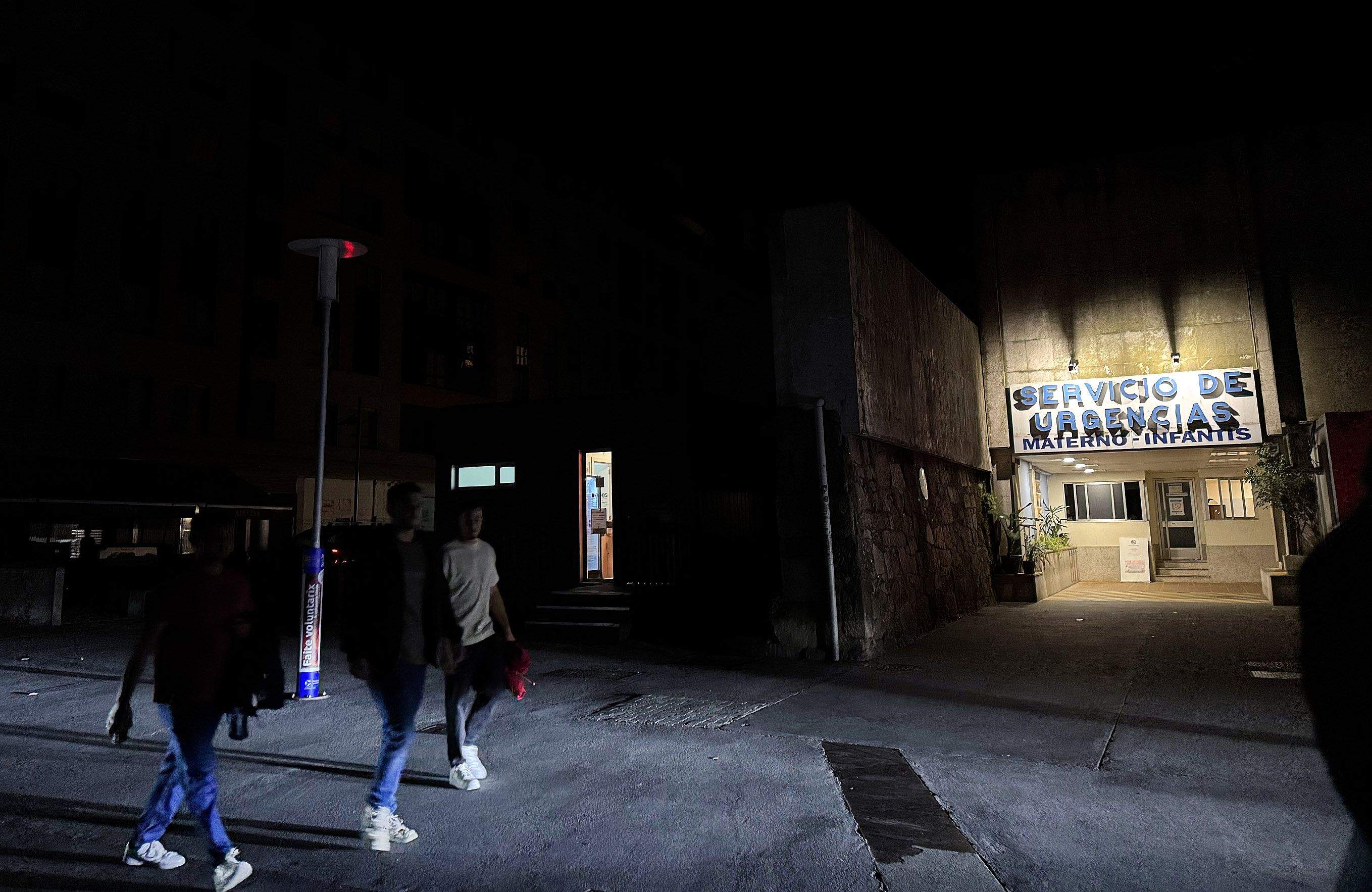 Así se viviu o apagón eléctrico durante a noite do luns 28 de abril