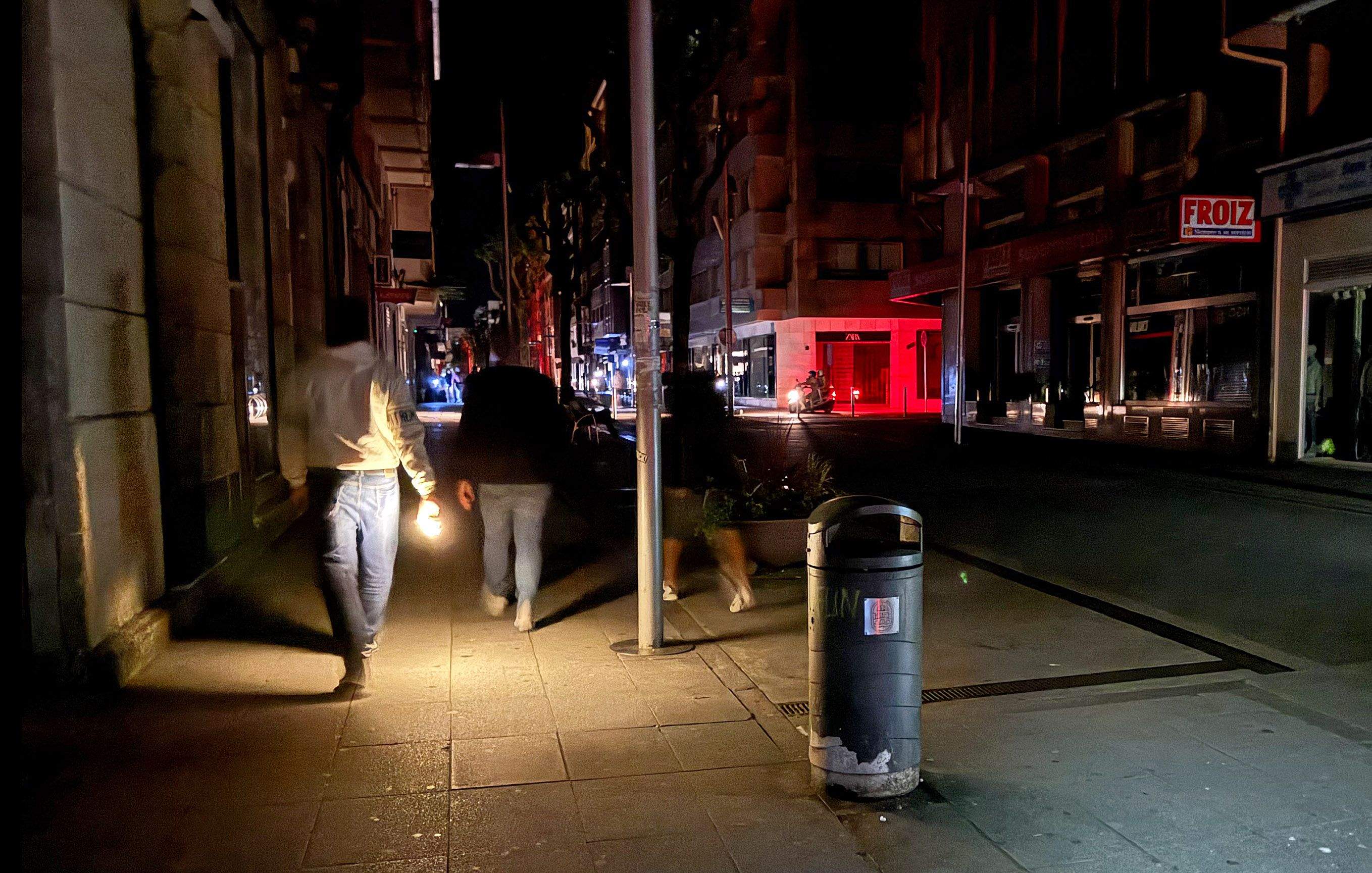 Así se viviu o apagón eléctrico durante a noite do luns 28 de abril