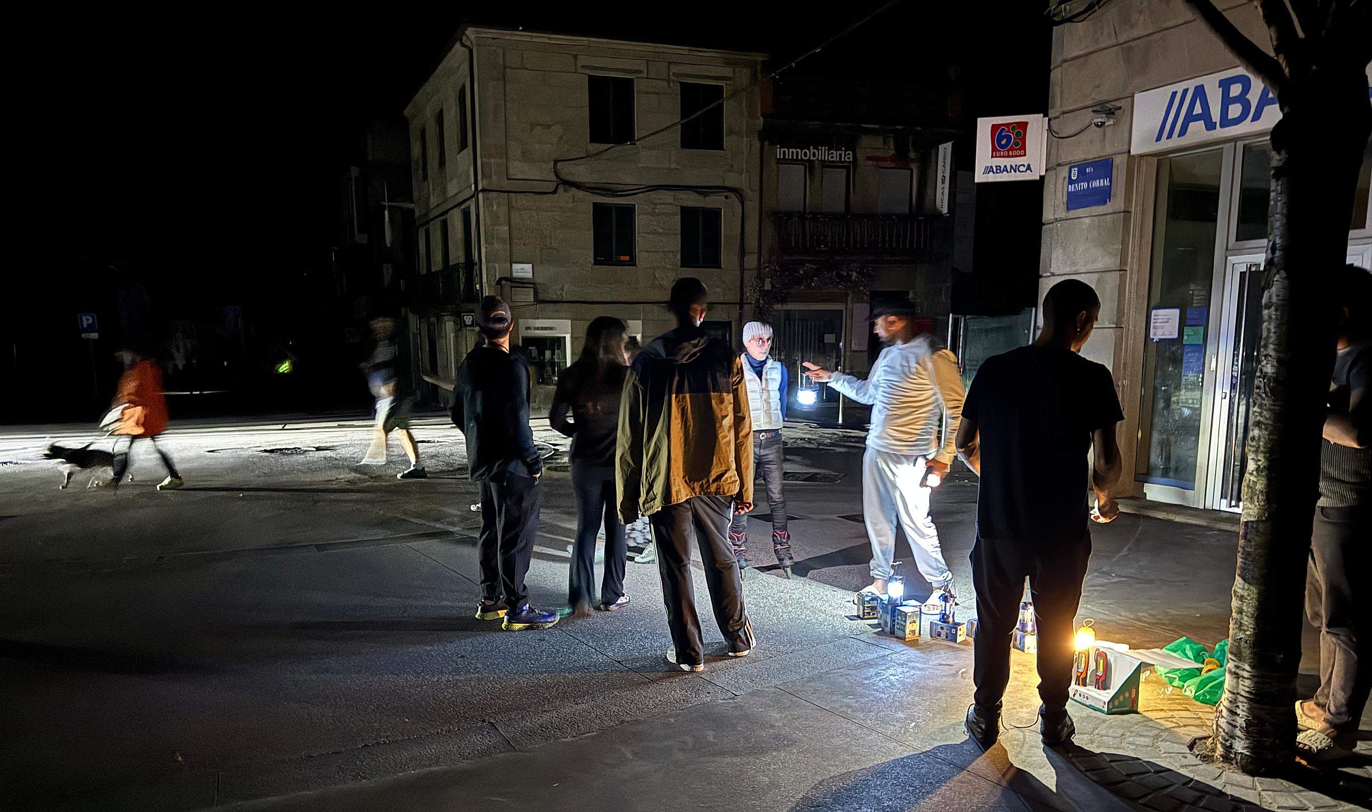 Así se viviu o apagón eléctrico durante a noite do luns 28 de abril