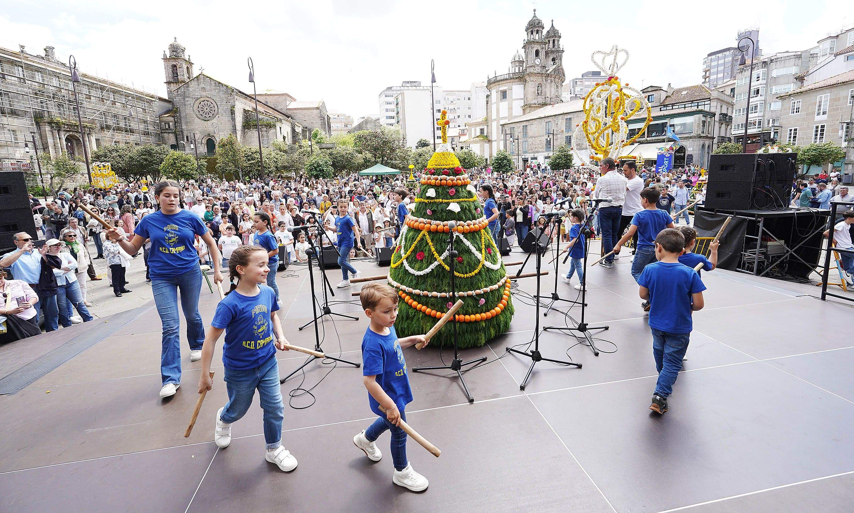 Festa dos Maios en Pontevedra 2025