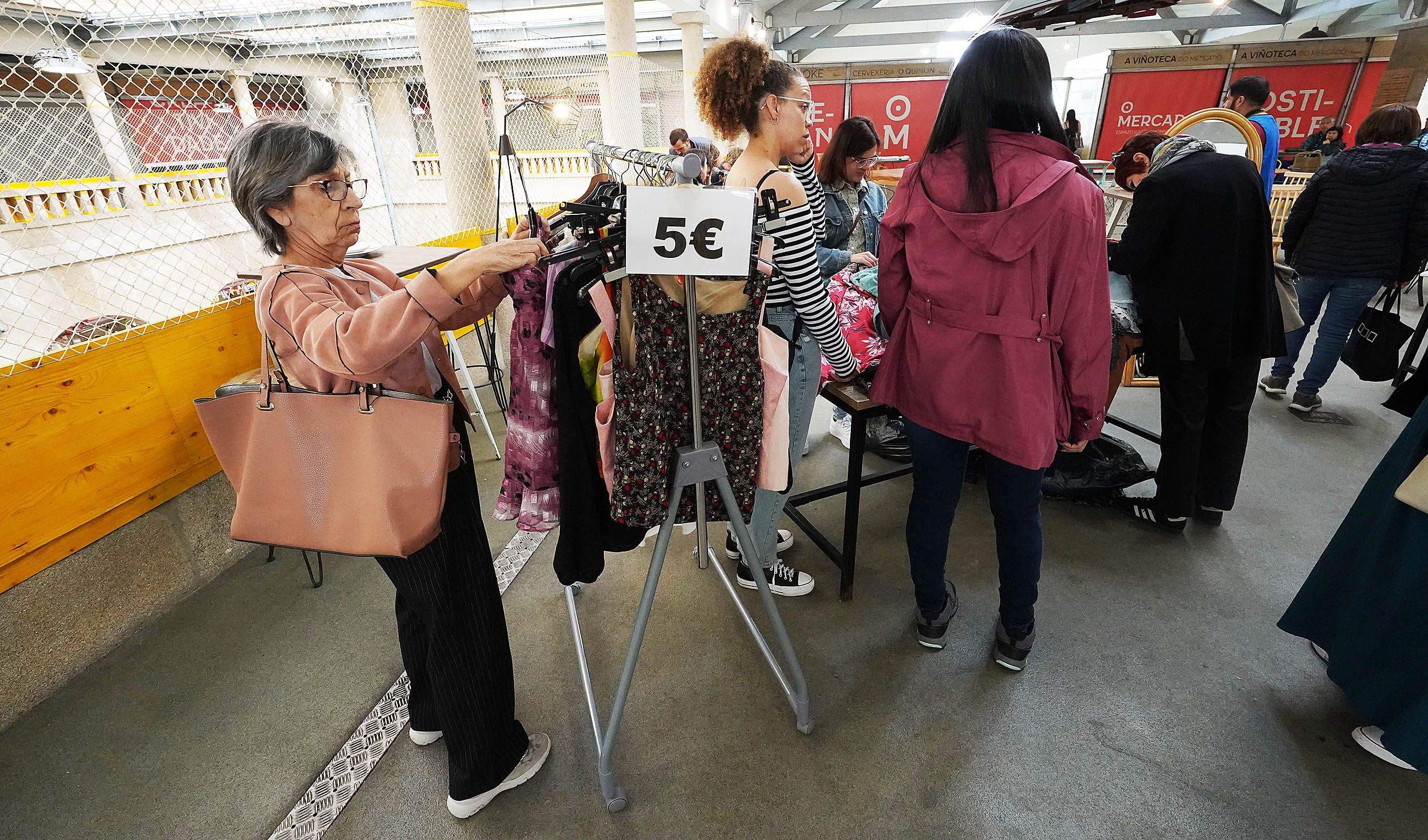 I Feira Vintage Boa Vida no mercado municipal