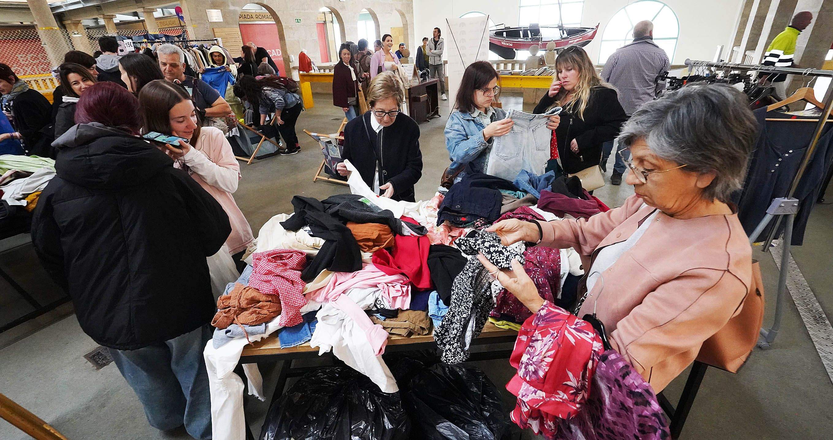 I Feira Vintage Boa Vida no mercado municipal