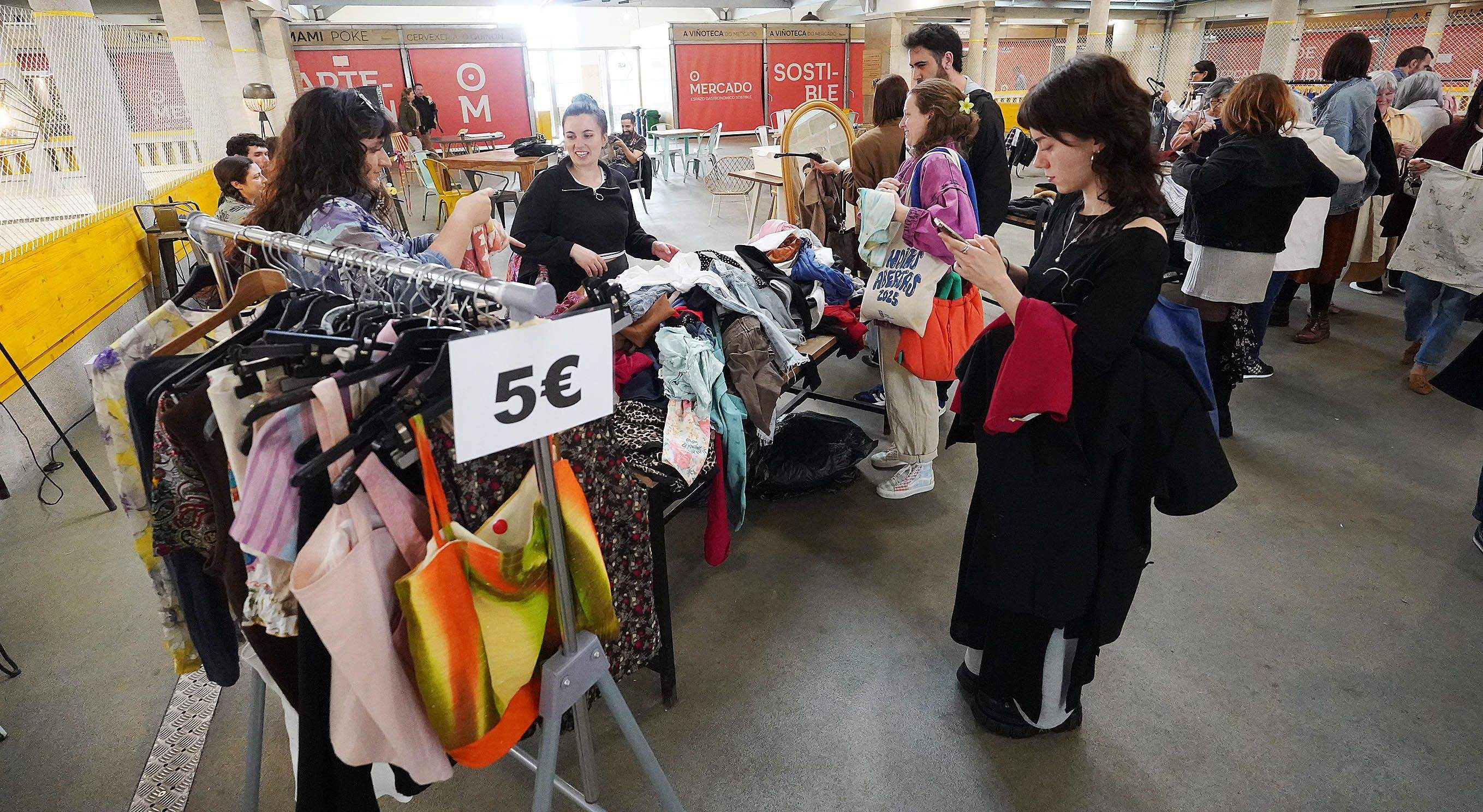 I Feira Vintage Boa Vida no mercado municipal