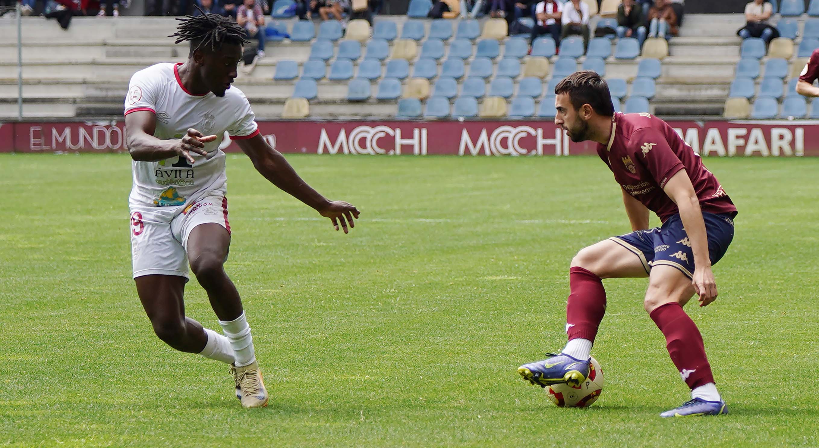 Partido Pontevedra CF - Real Ávila en Pasarón