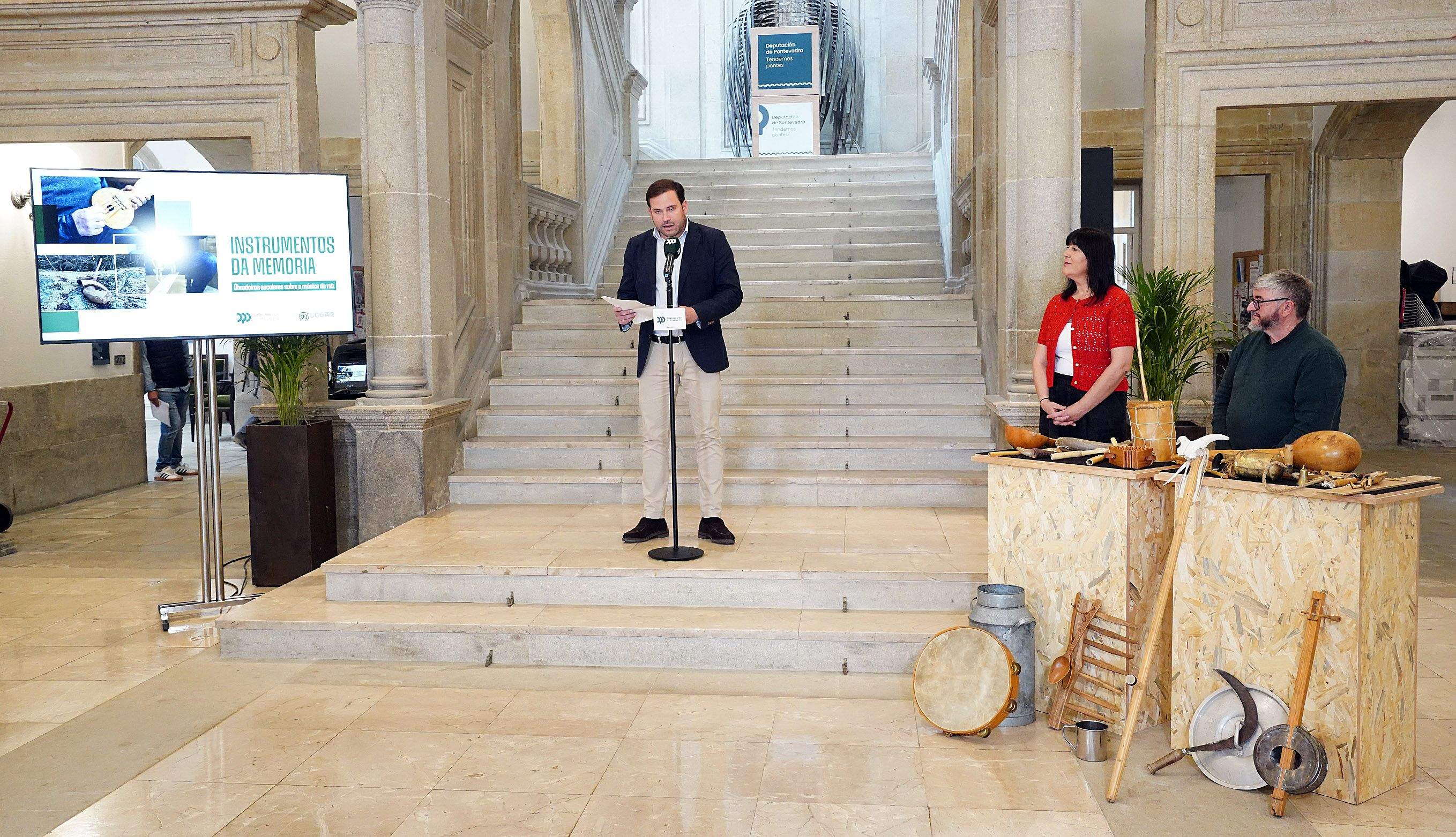 Presentación de 'Instrumentos da memoria' Presentación de 'Instrumentos da memoria'