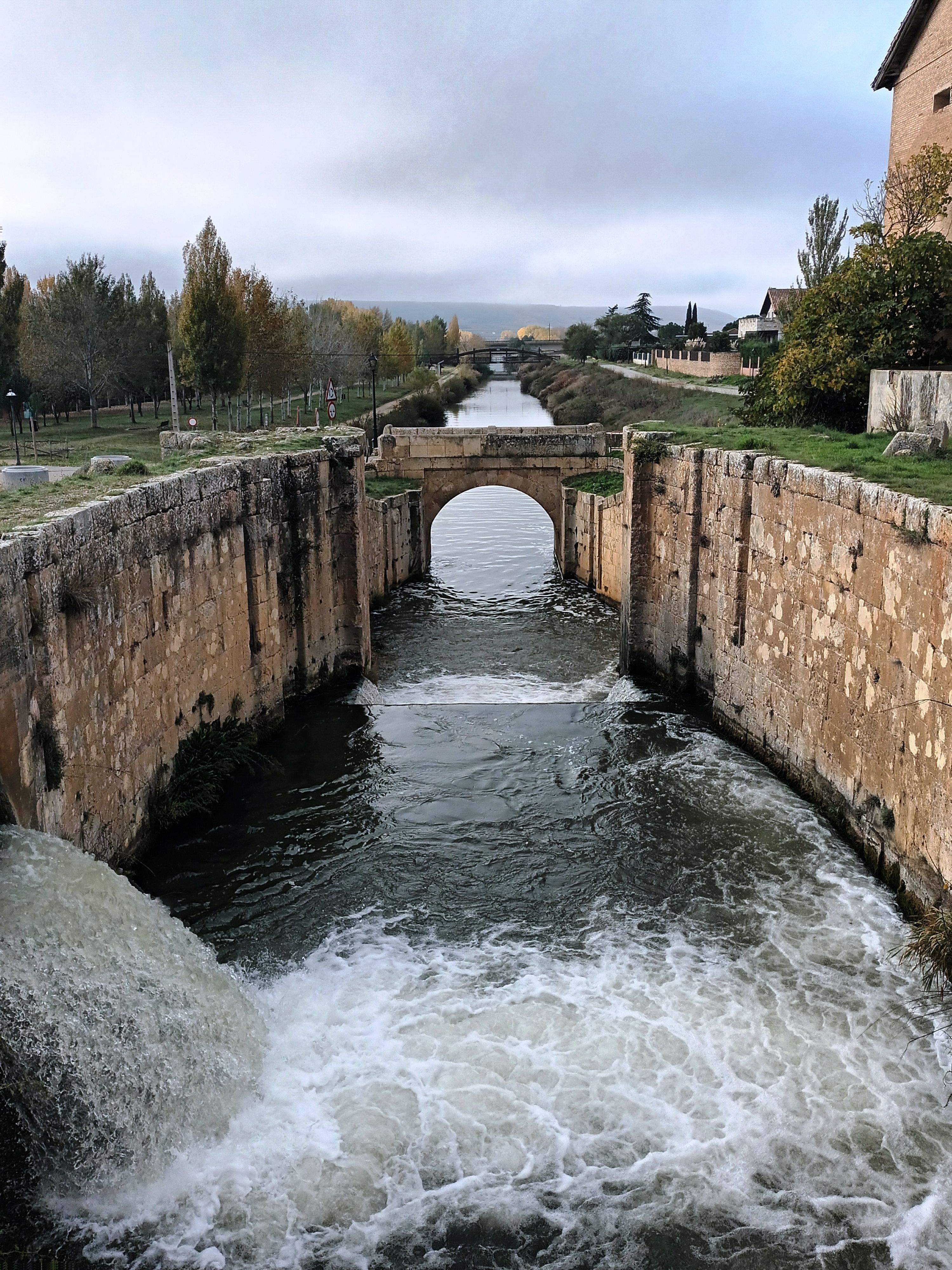 Canal de Castilla. El Serrón