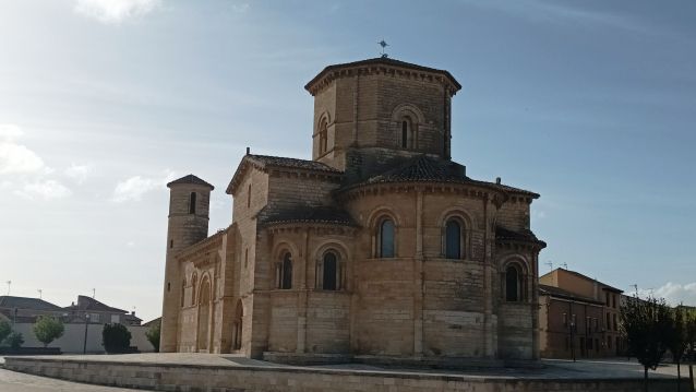 Igrexa de San Martín de Tours en Frómista 